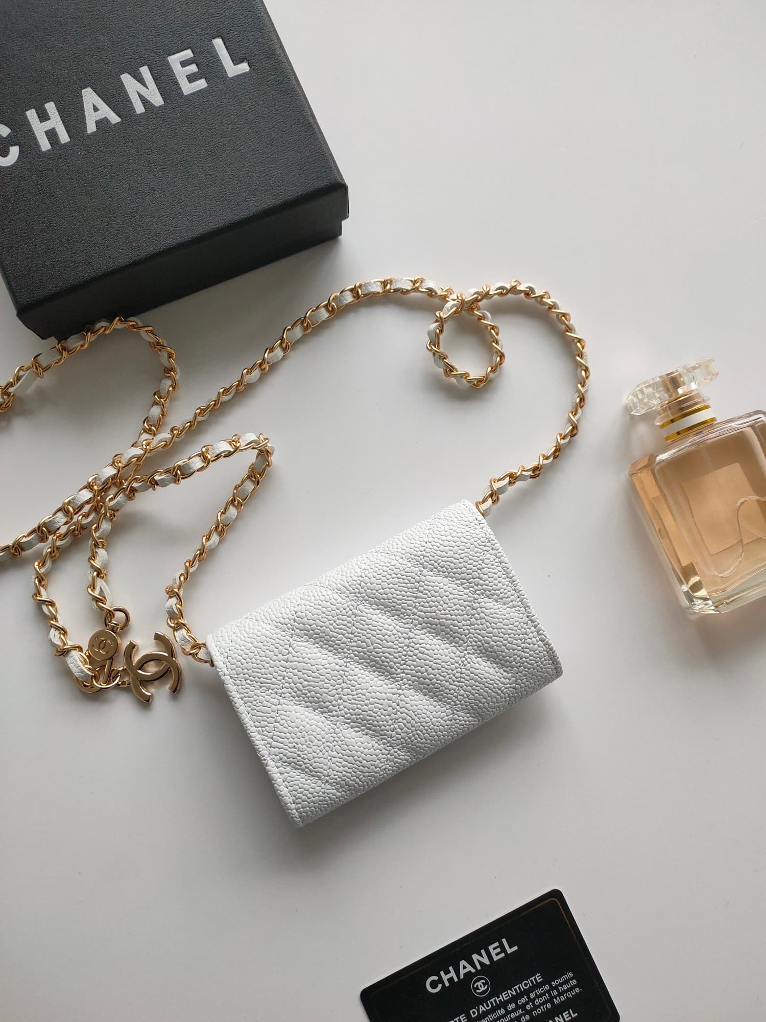 Chanel Wallet A8937
