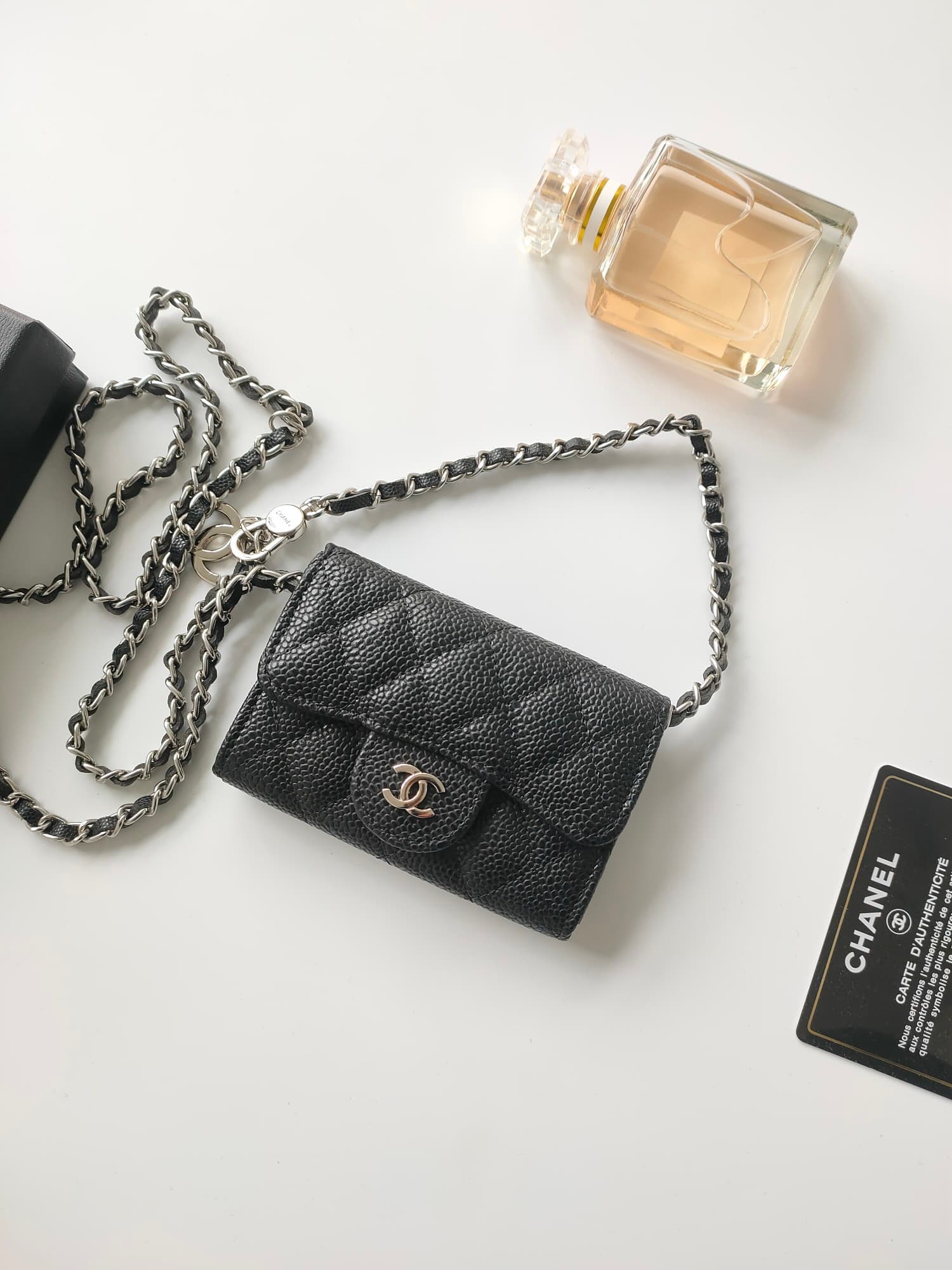 Chanel Wallet A8937