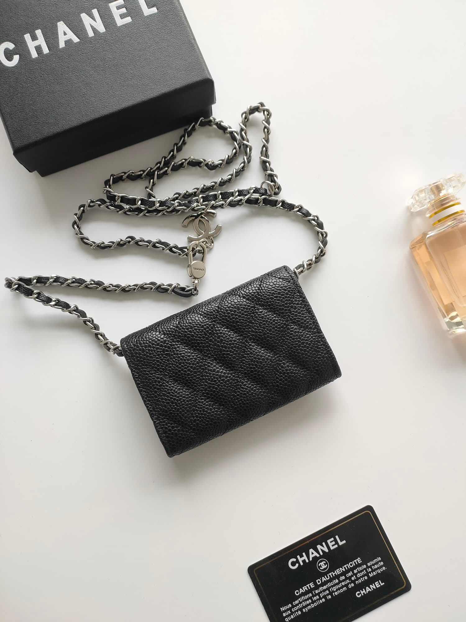 Chanel Wallet A8937