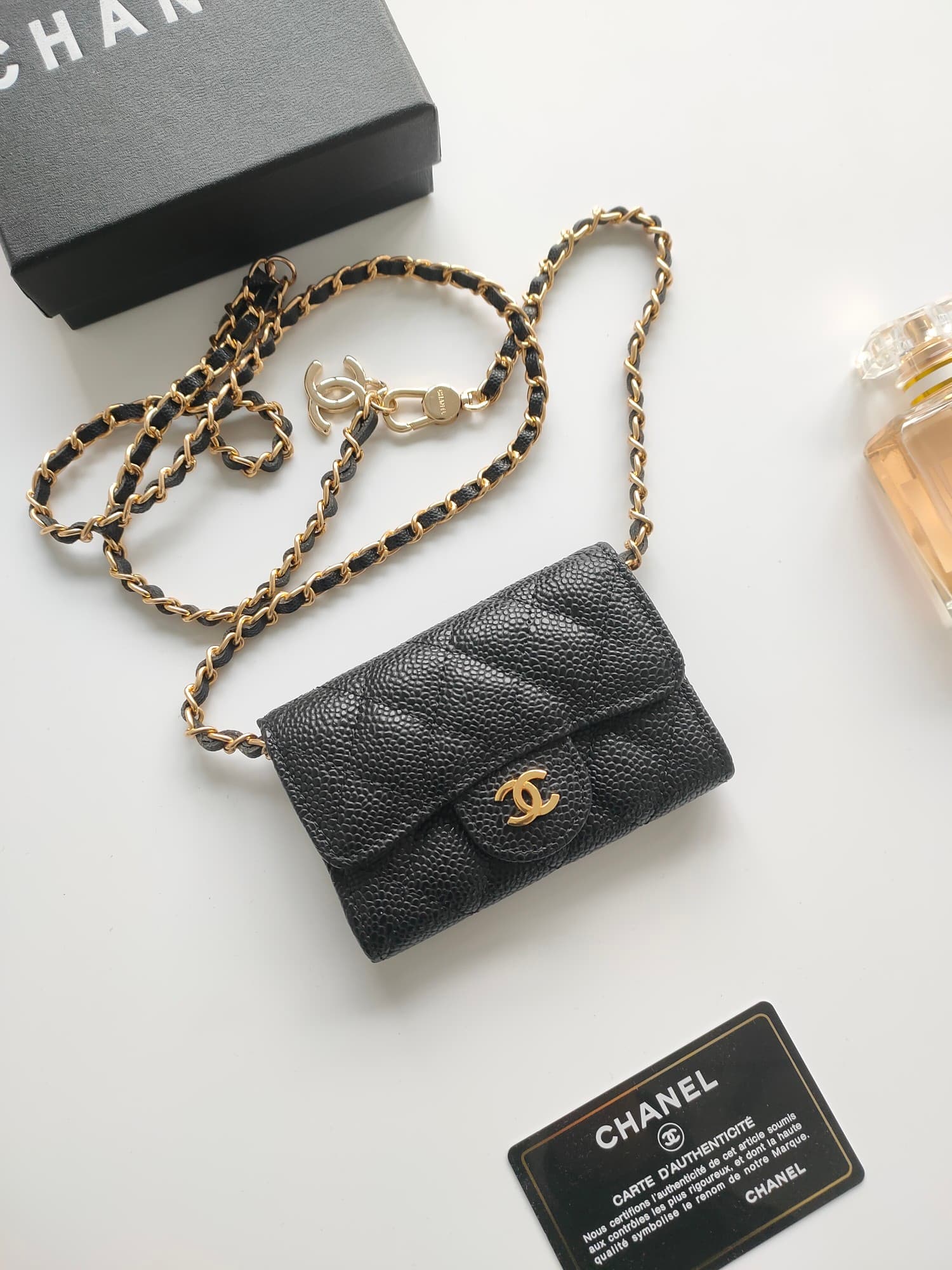 Chanel Wallet A8937