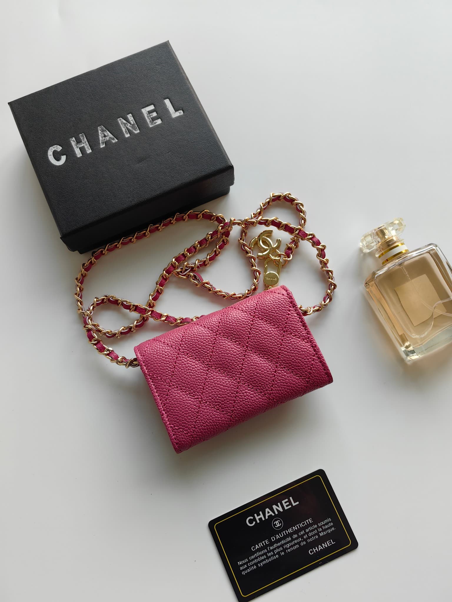 Chanel Wallet A8937