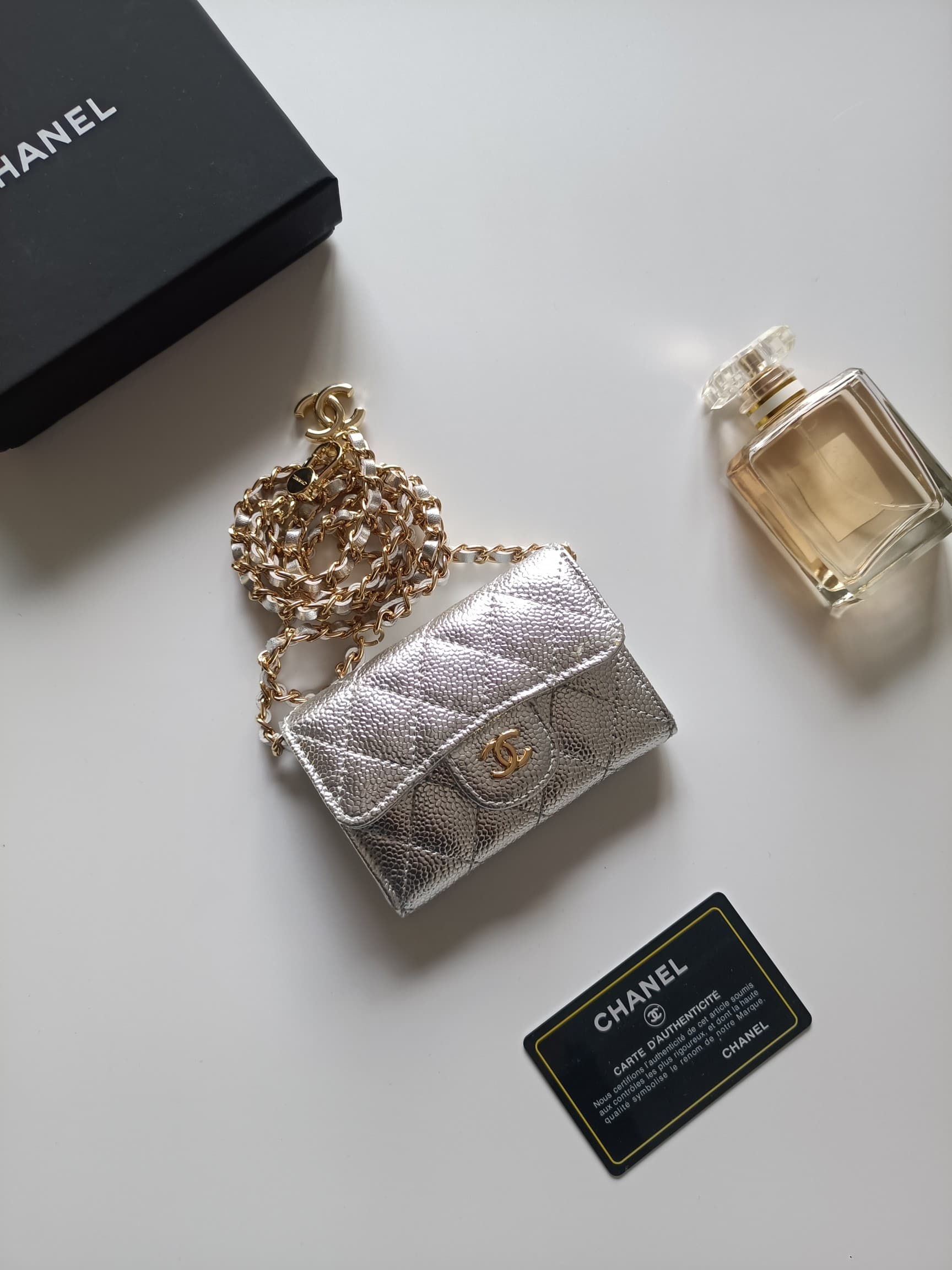 Chanel Wallet A8937
