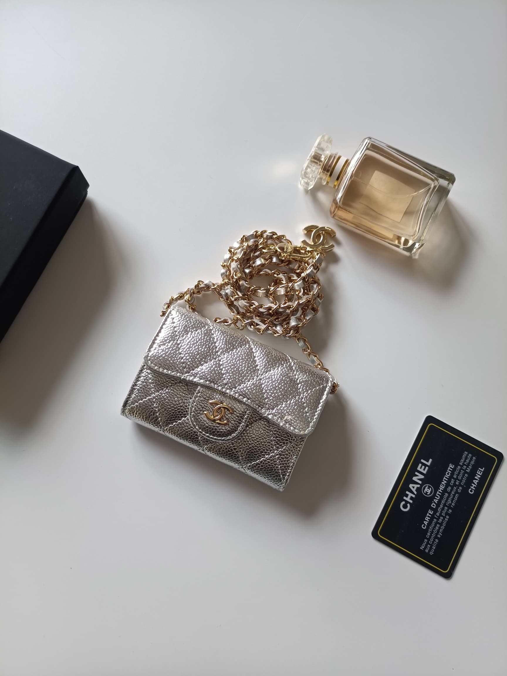 Chanel Wallet A8937