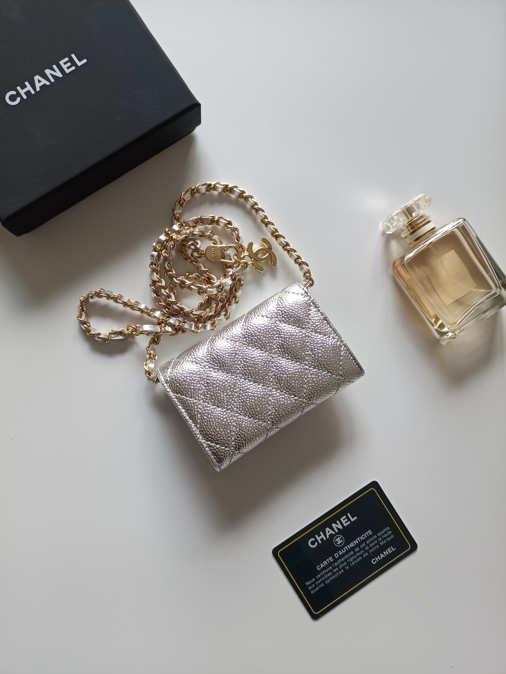 Chanel Wallet A8937