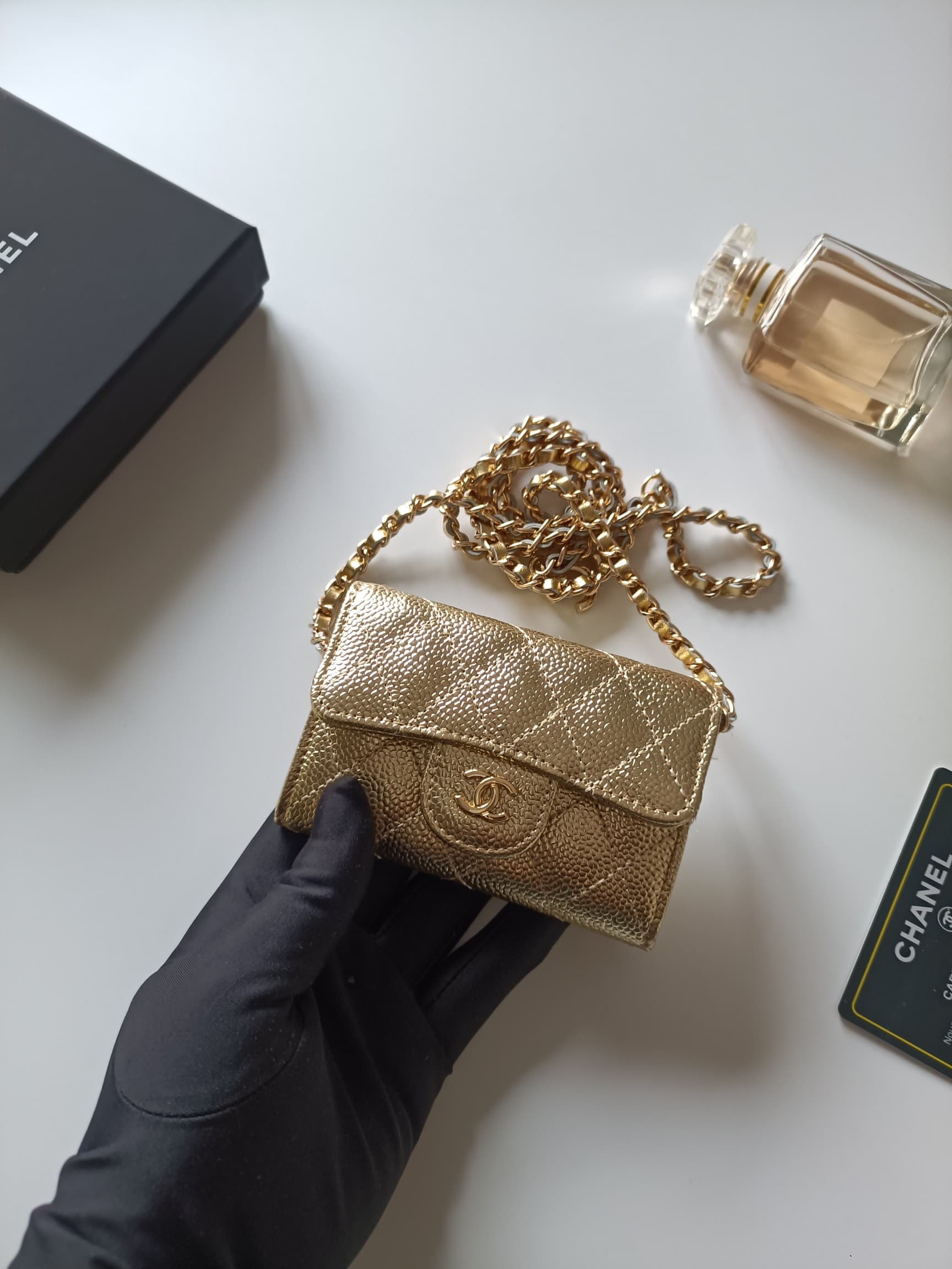 Chanel Wallet A8937