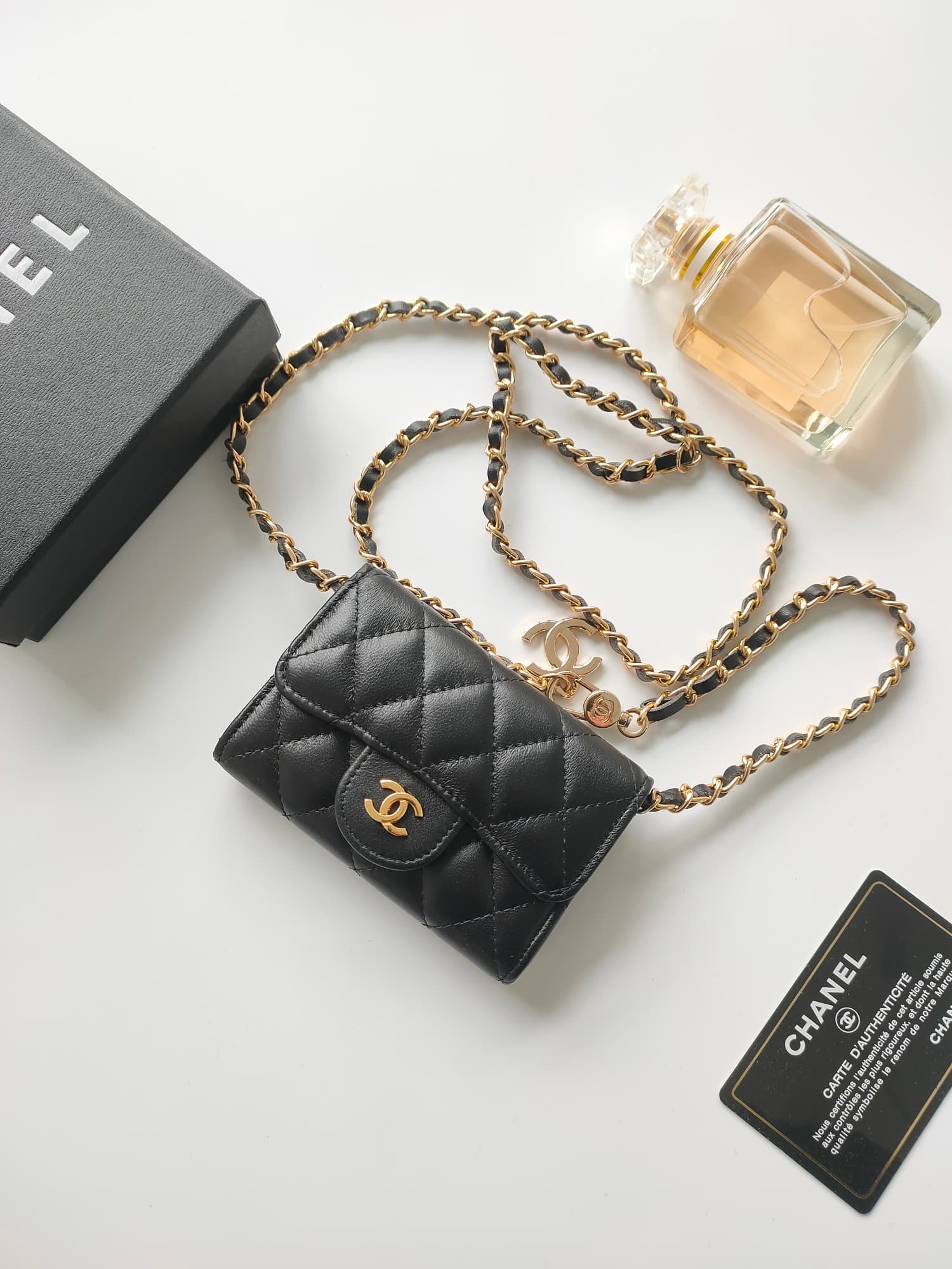 Chanel Wallet A8937