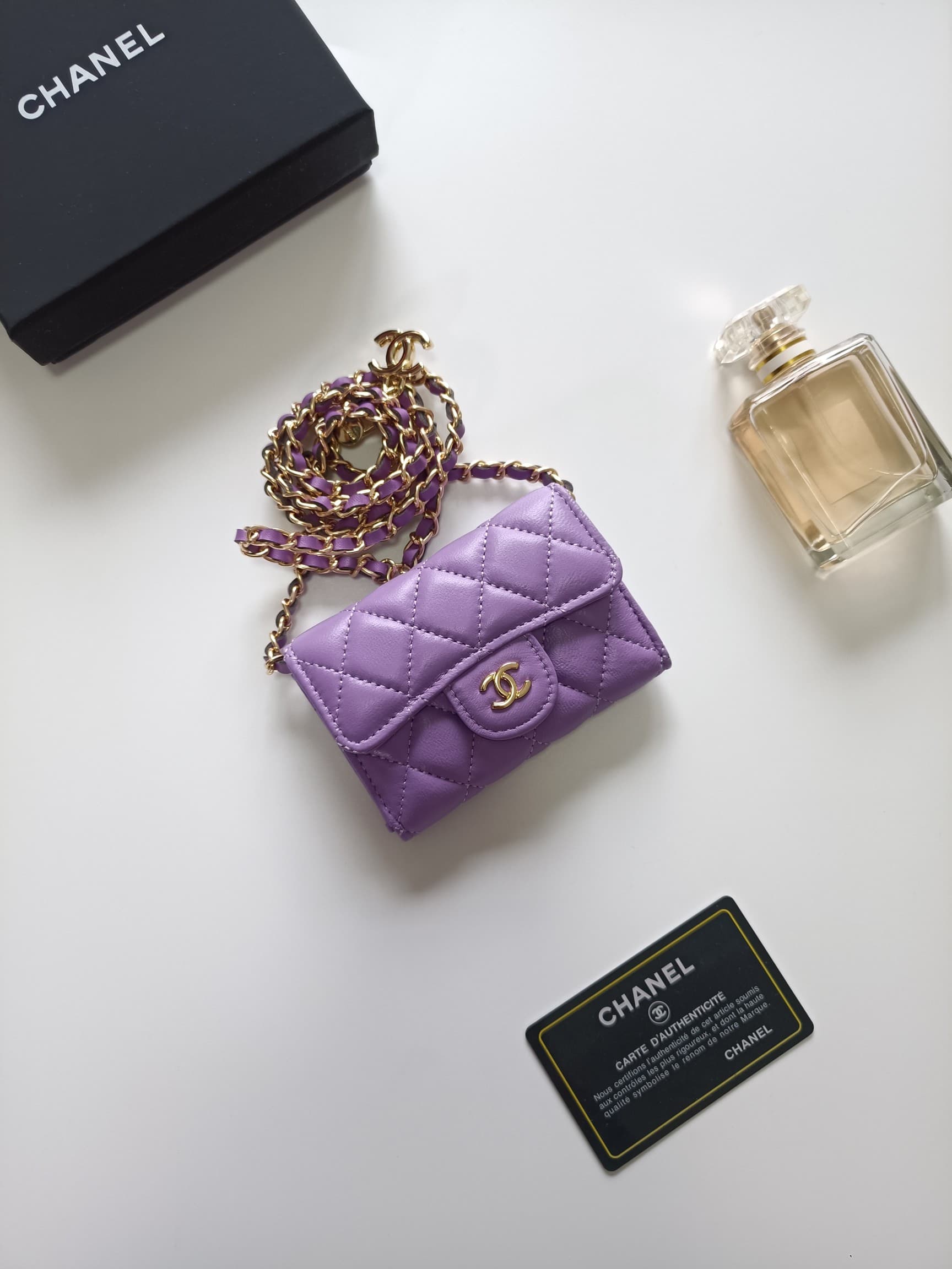 Chanel Wallet A8937