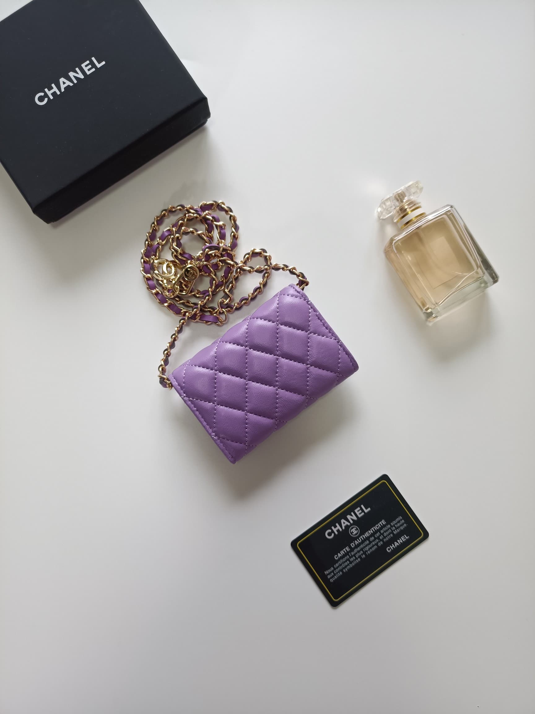 Chanel Wallet A8937