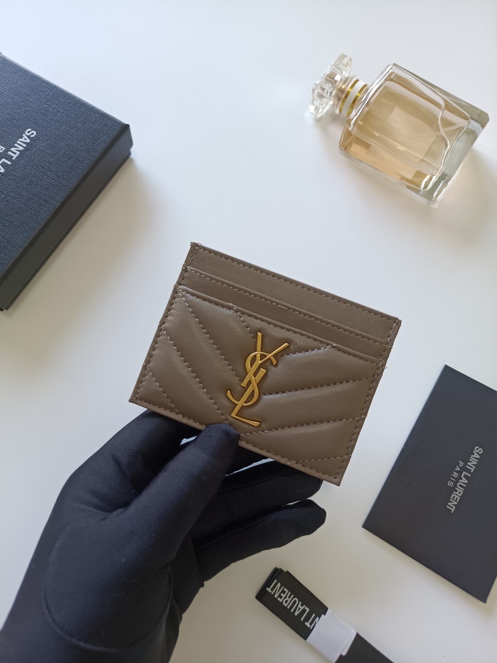Saint Laurent Gold Wallet 423291