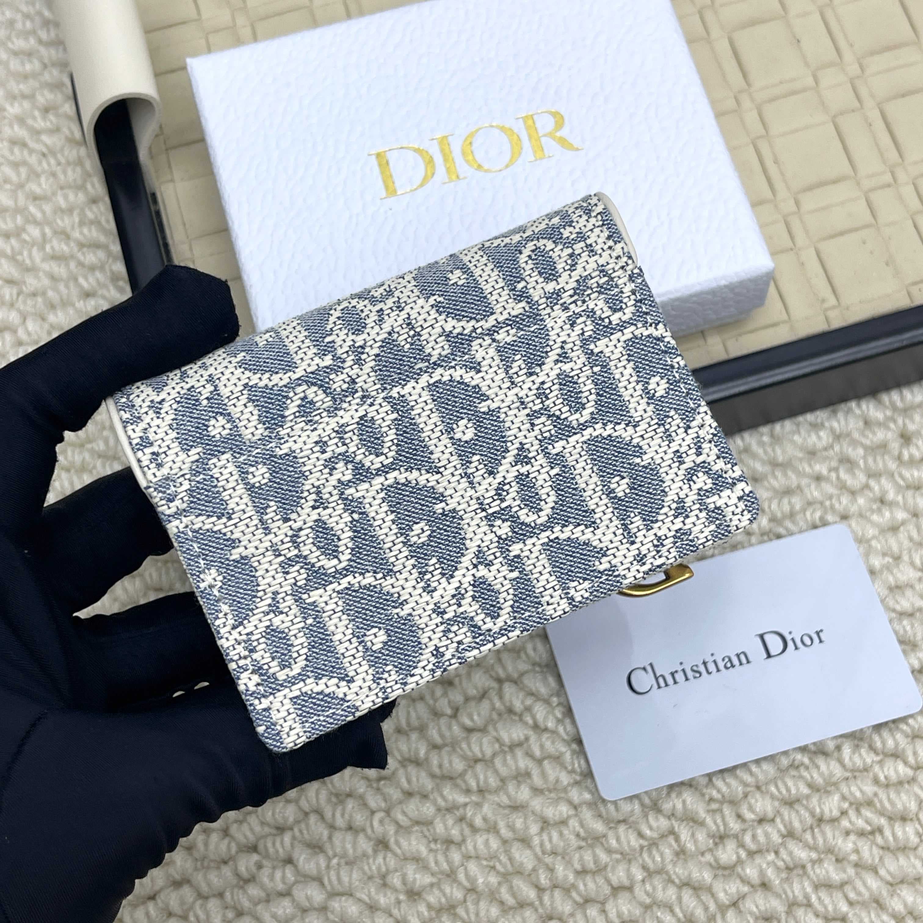Dior Gold Wallet 5611