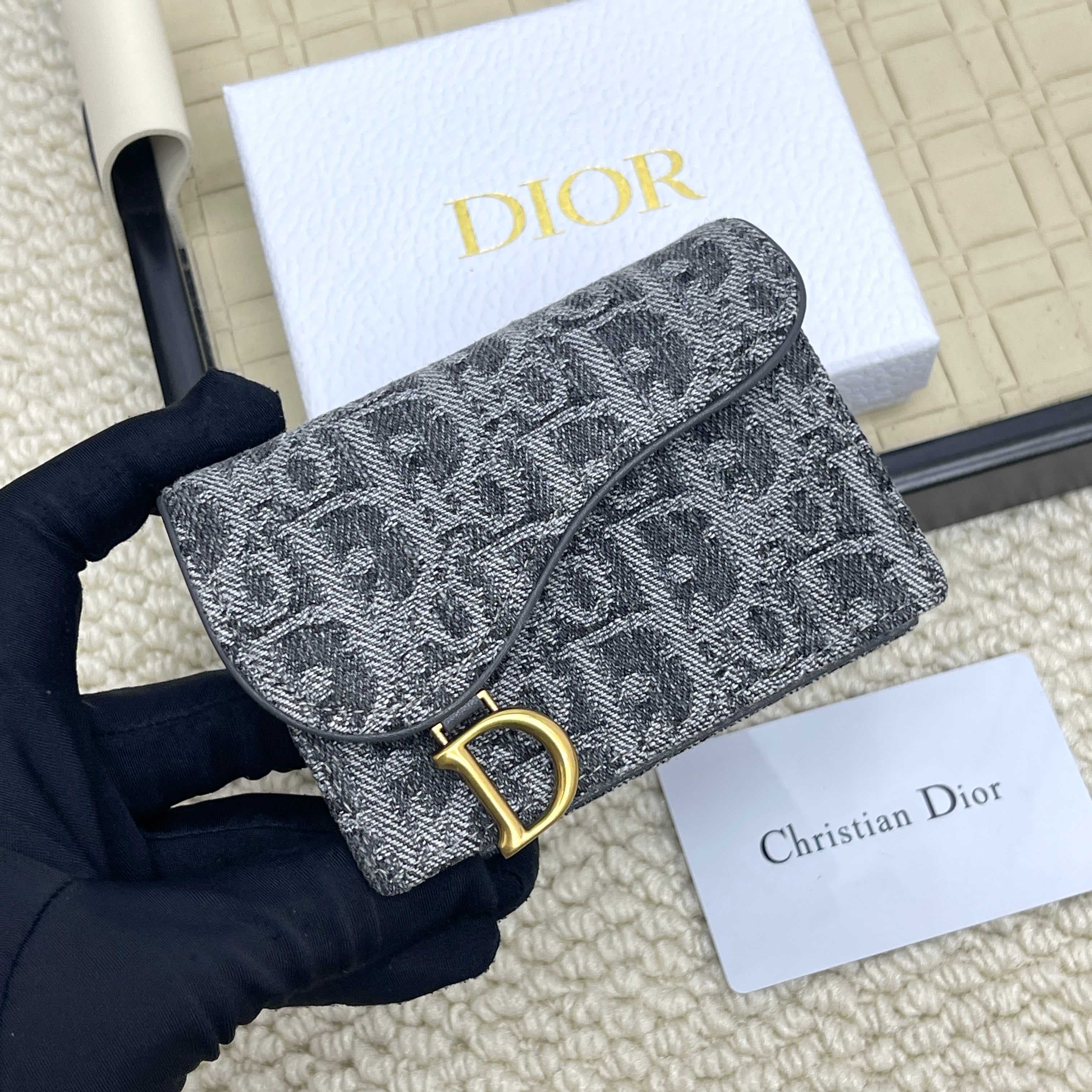 Dior Gold Wallet 5611