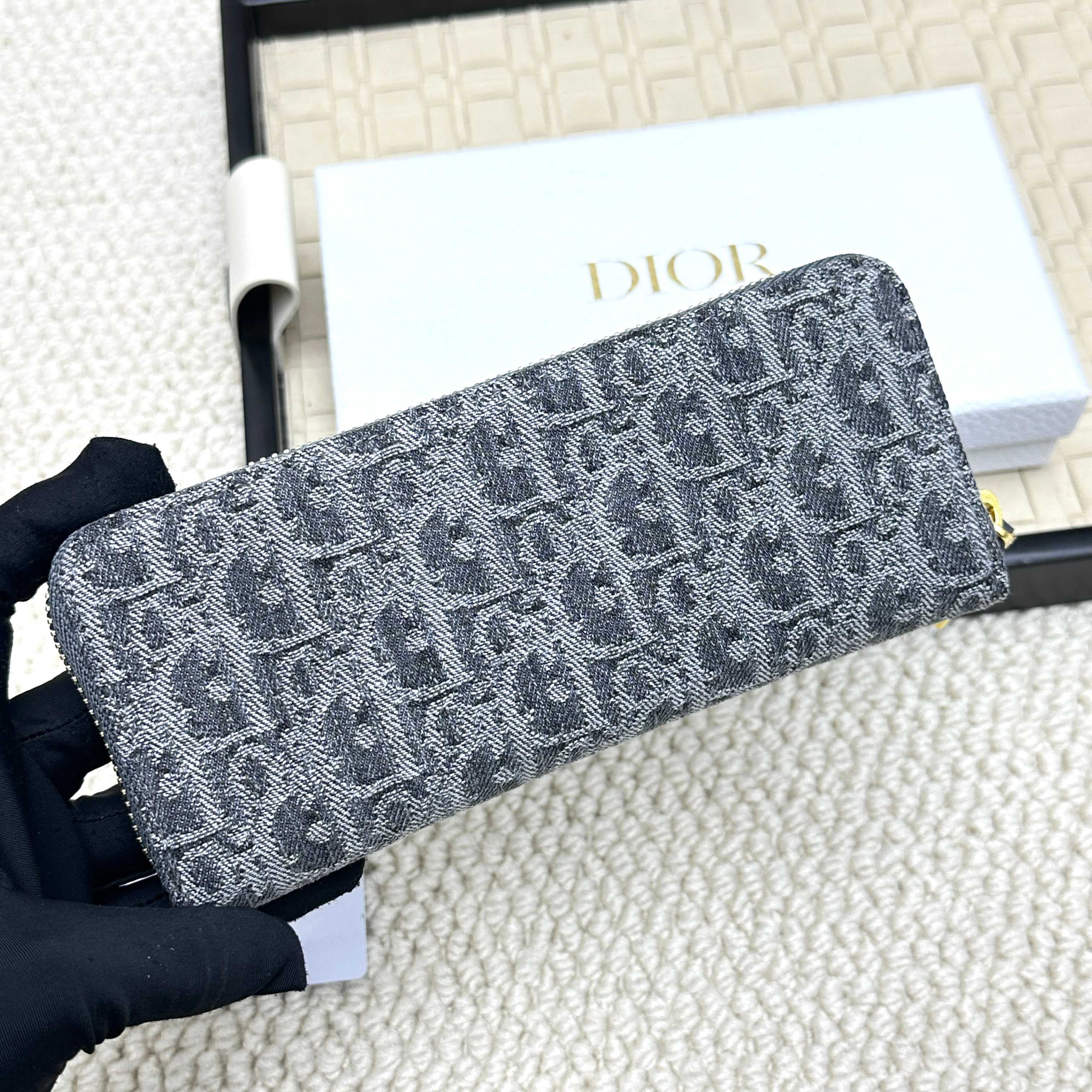 Dior Blue Wallet S2189