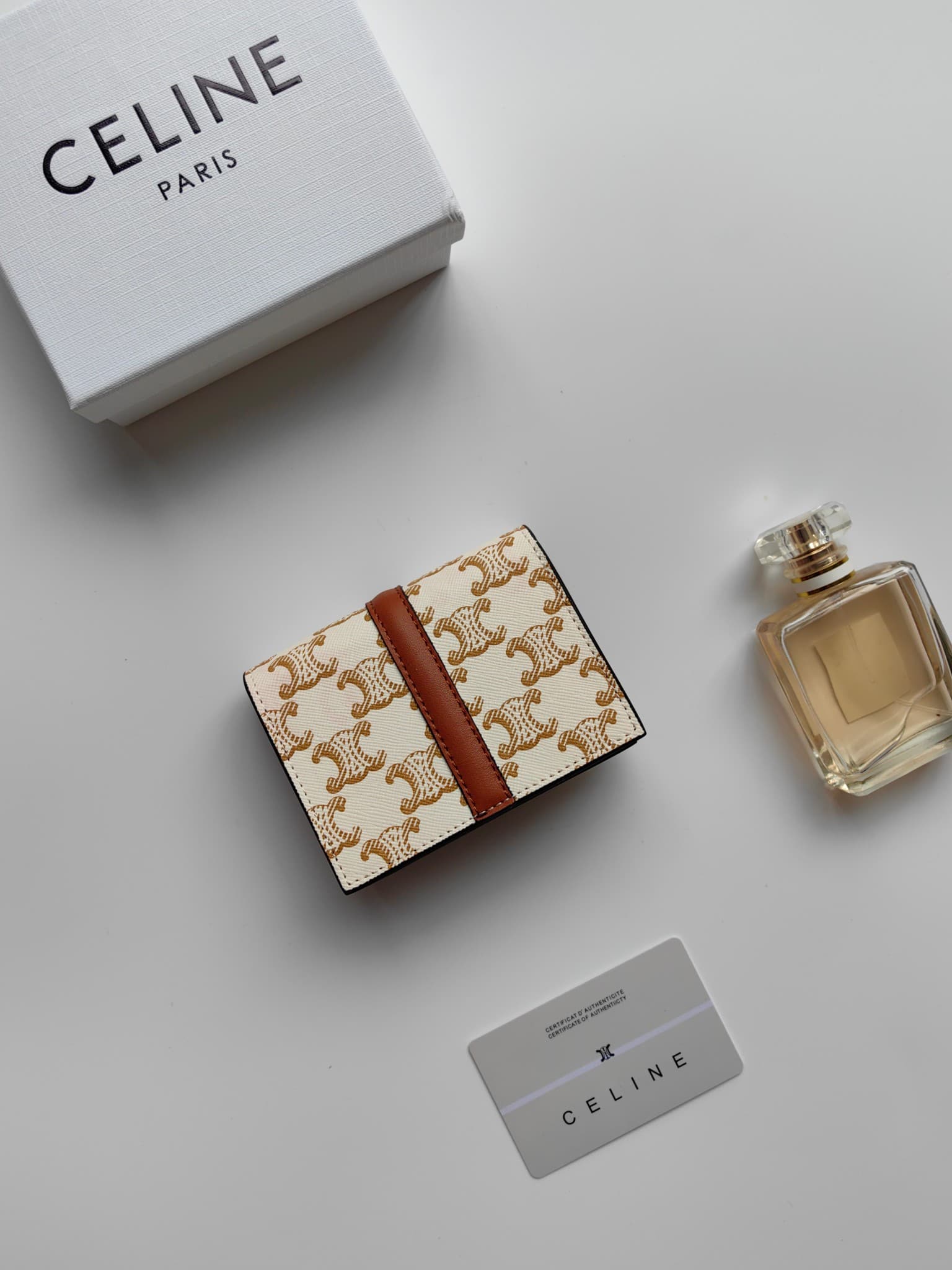Celine Cream Wallet M473