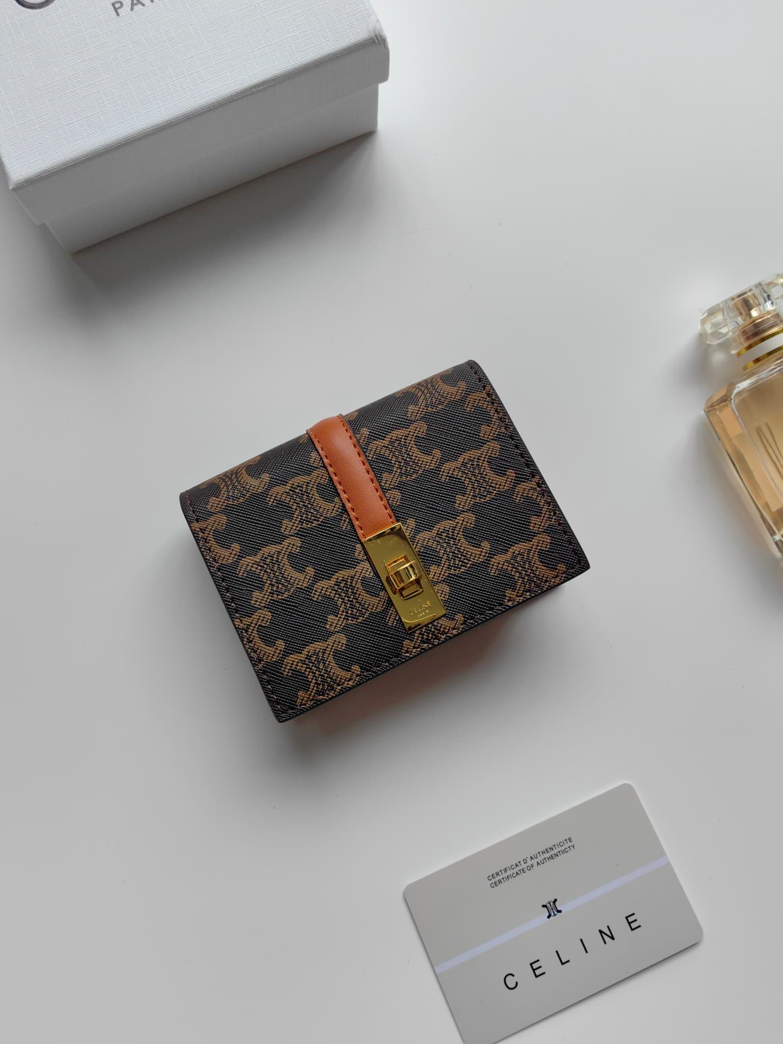 Celine Wallet M473