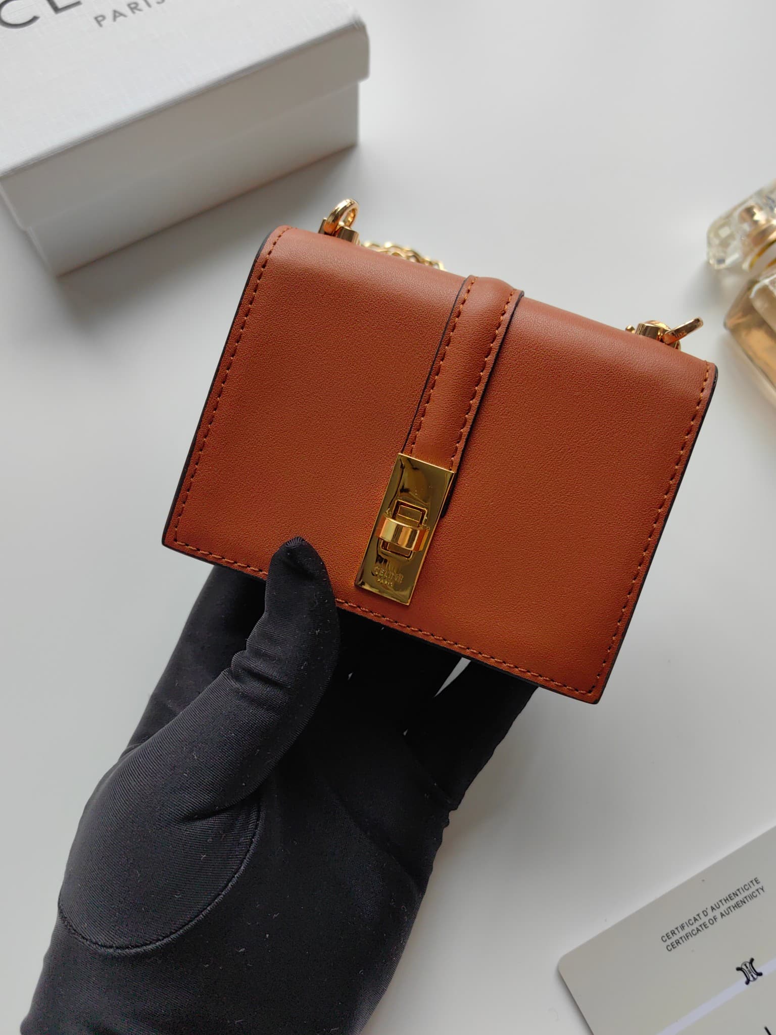 Celine Cream Wallet M472