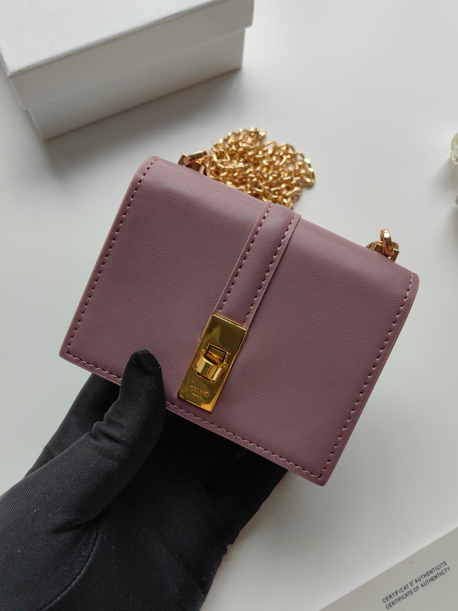 Celine Cream Wallet M472