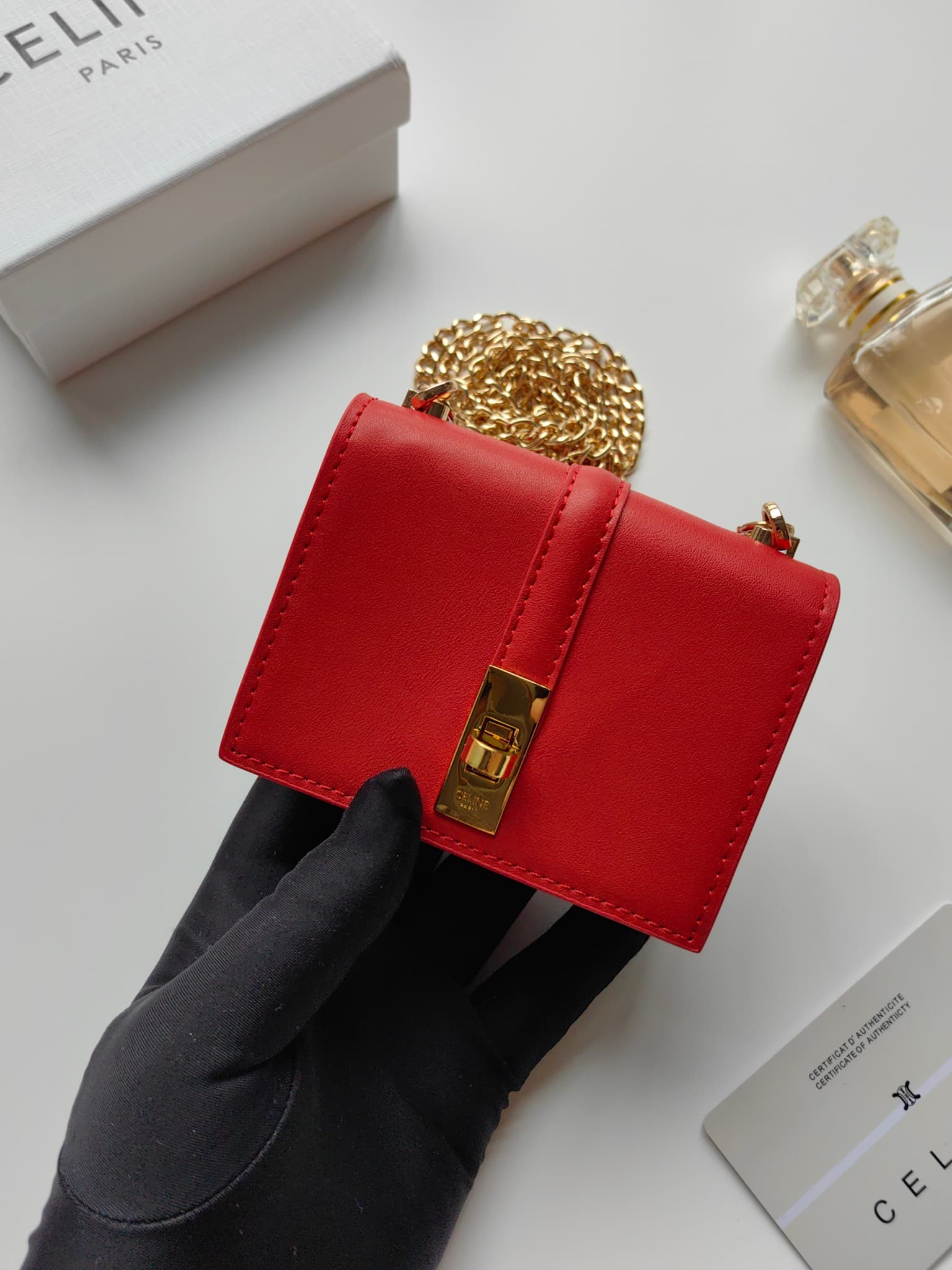 Celine Cream Wallet M472