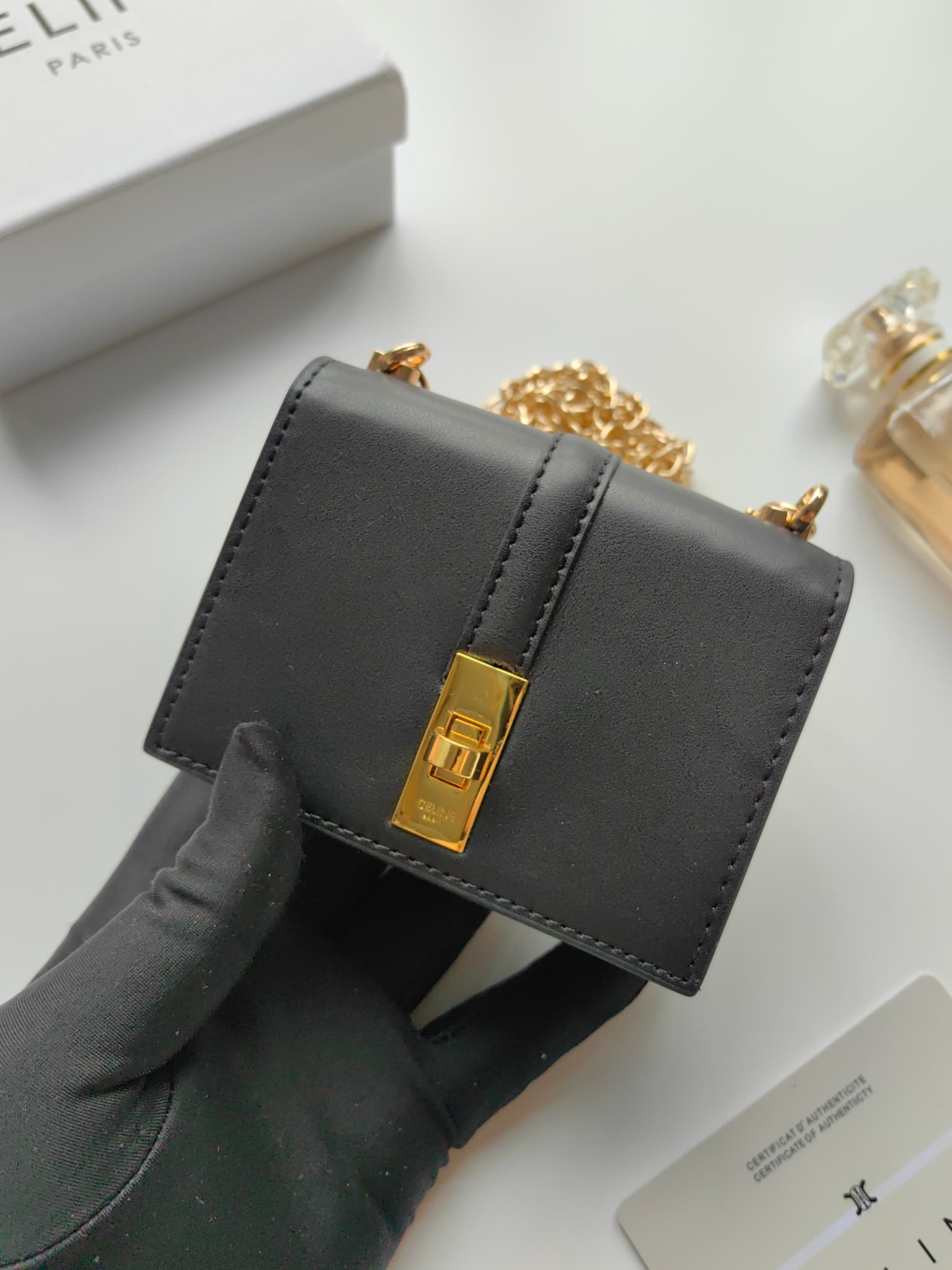 Celine Cream Wallet M472