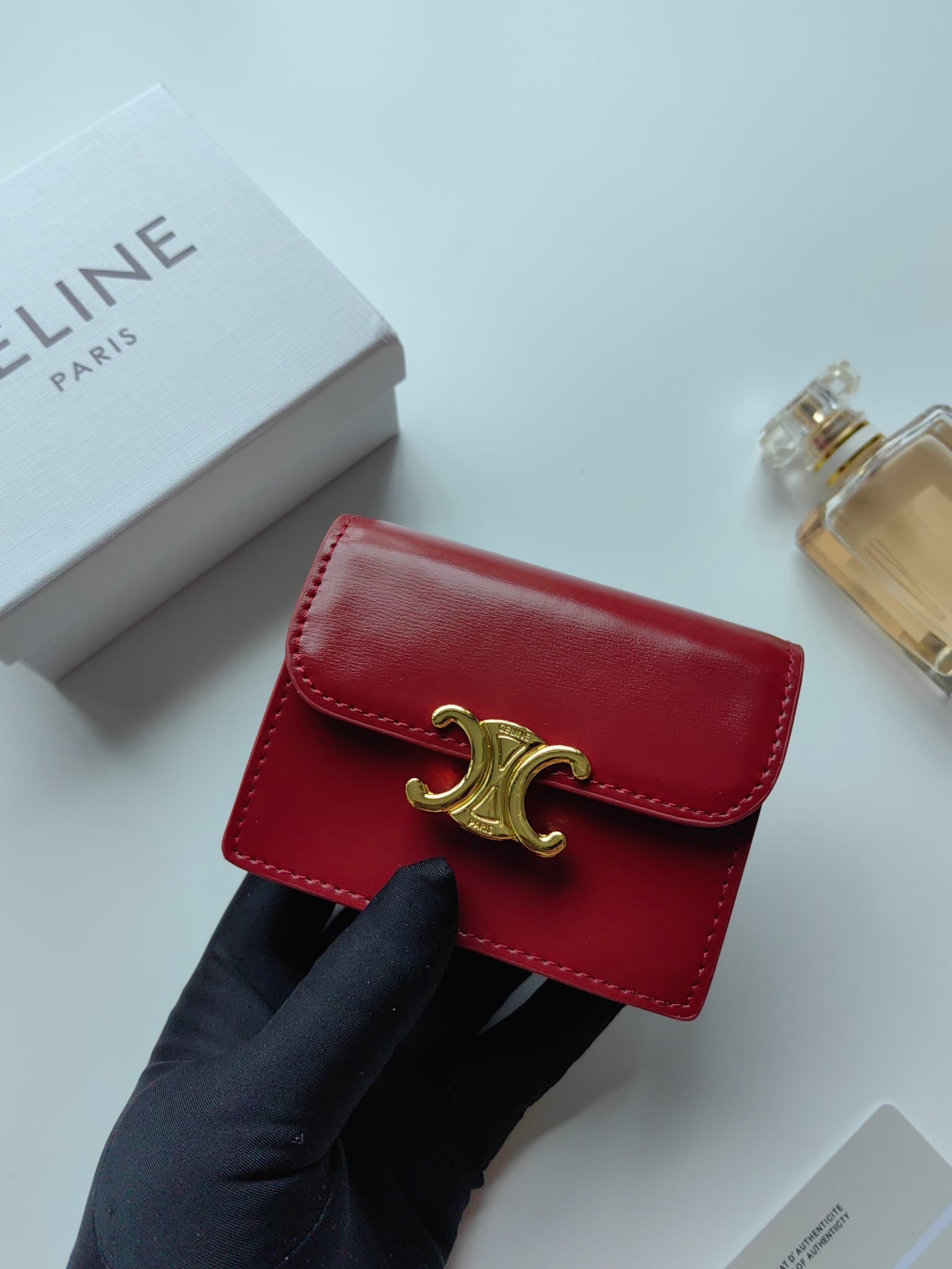 Celine Cream Wallet N063