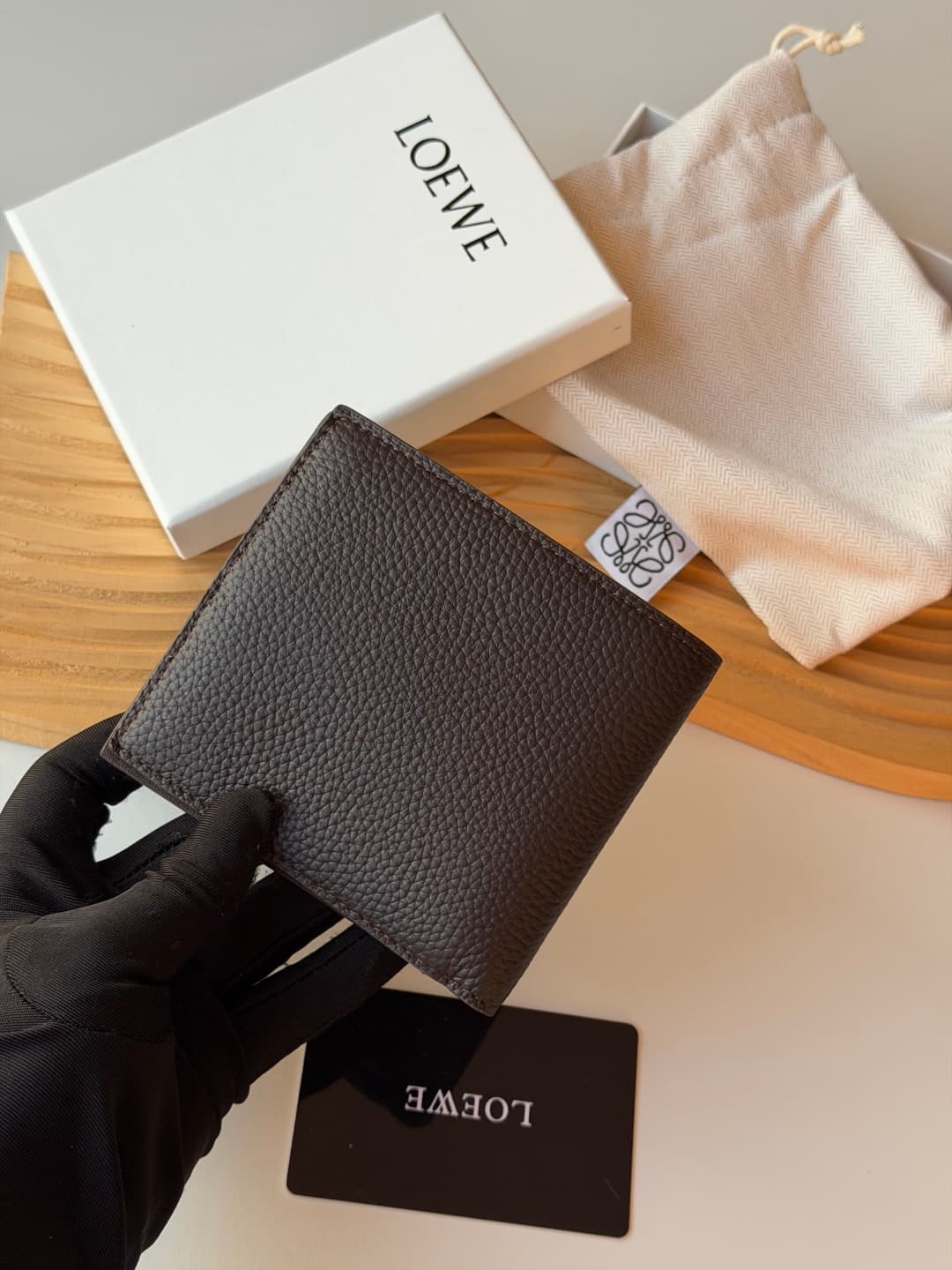 Loewe Wallet L1147