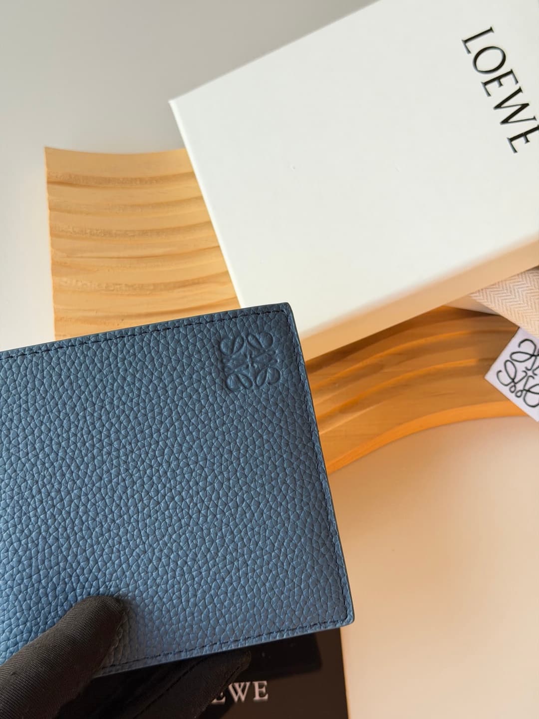 Loewe Wallet L1147