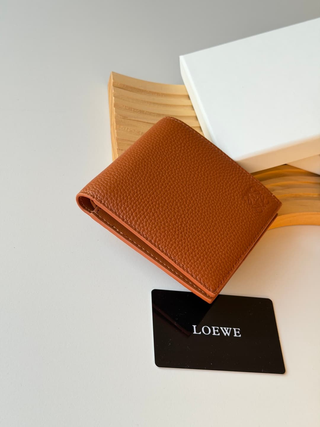 Loewe Wallet L1147
