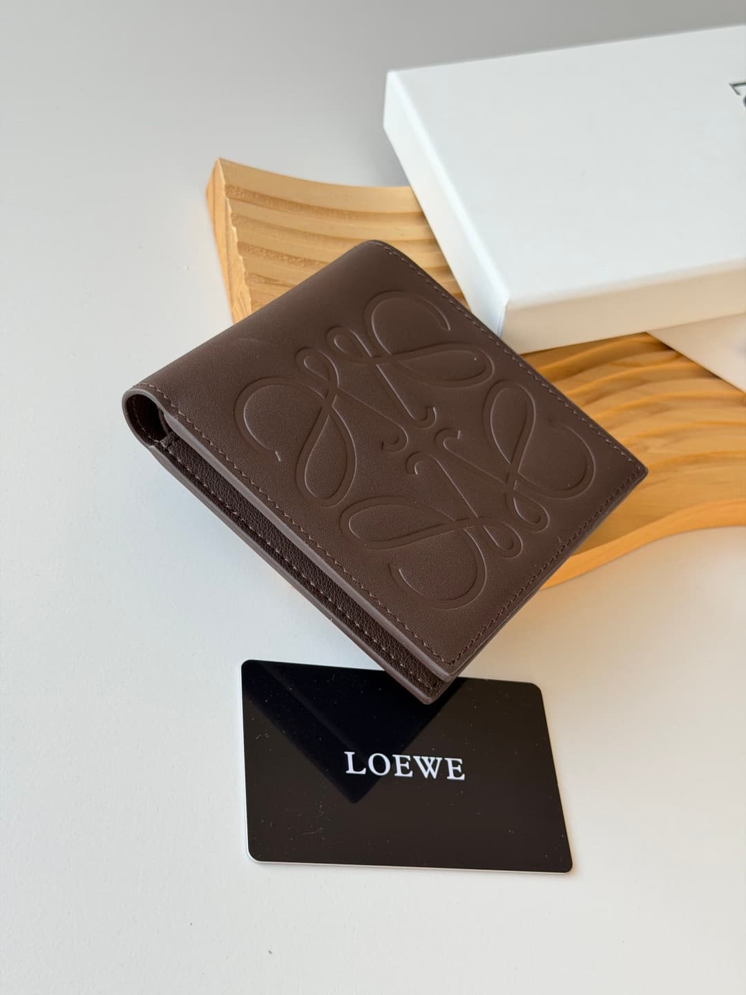 Loewe Wallet L1140