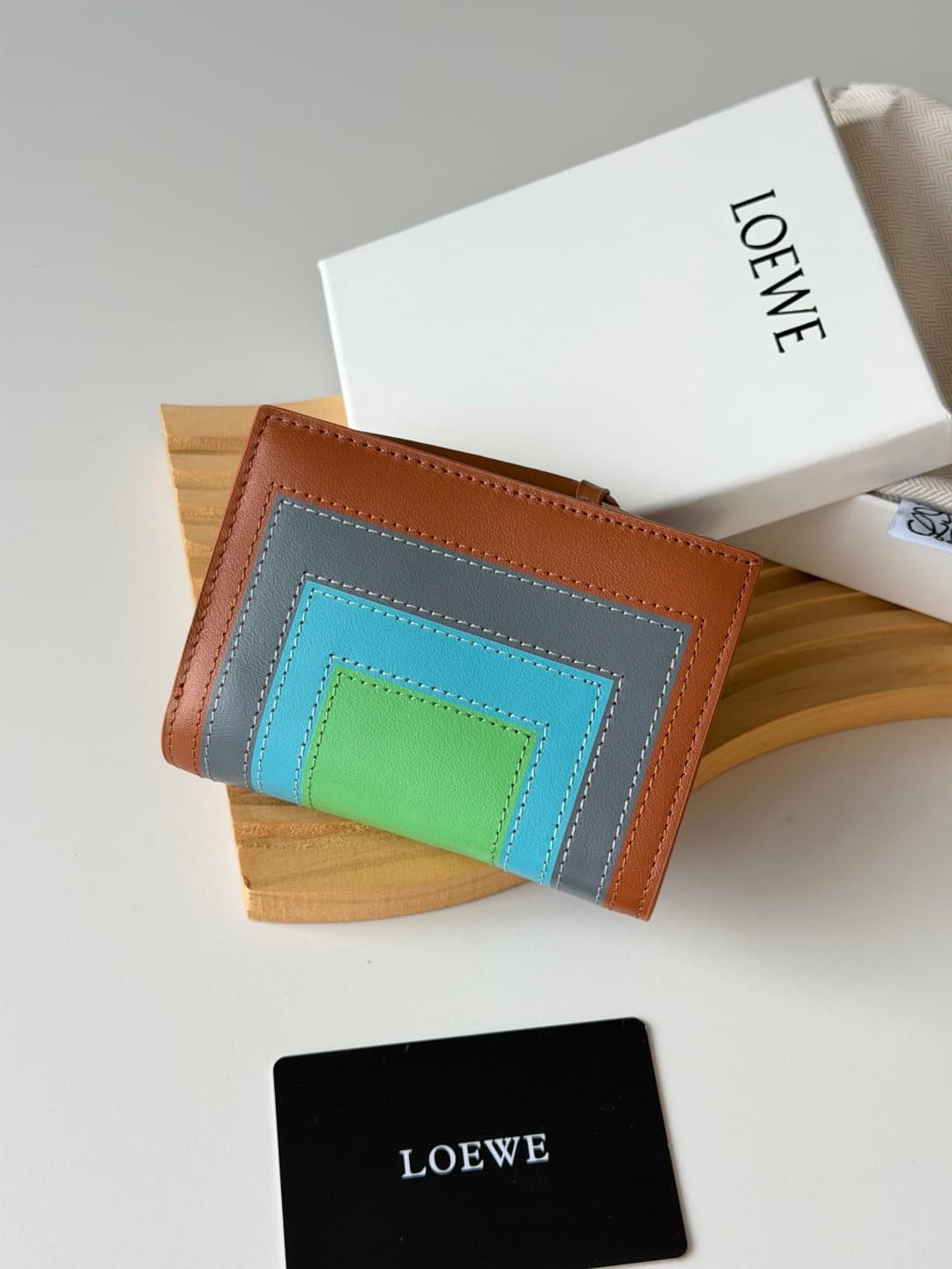 Loewe Wallet L1143