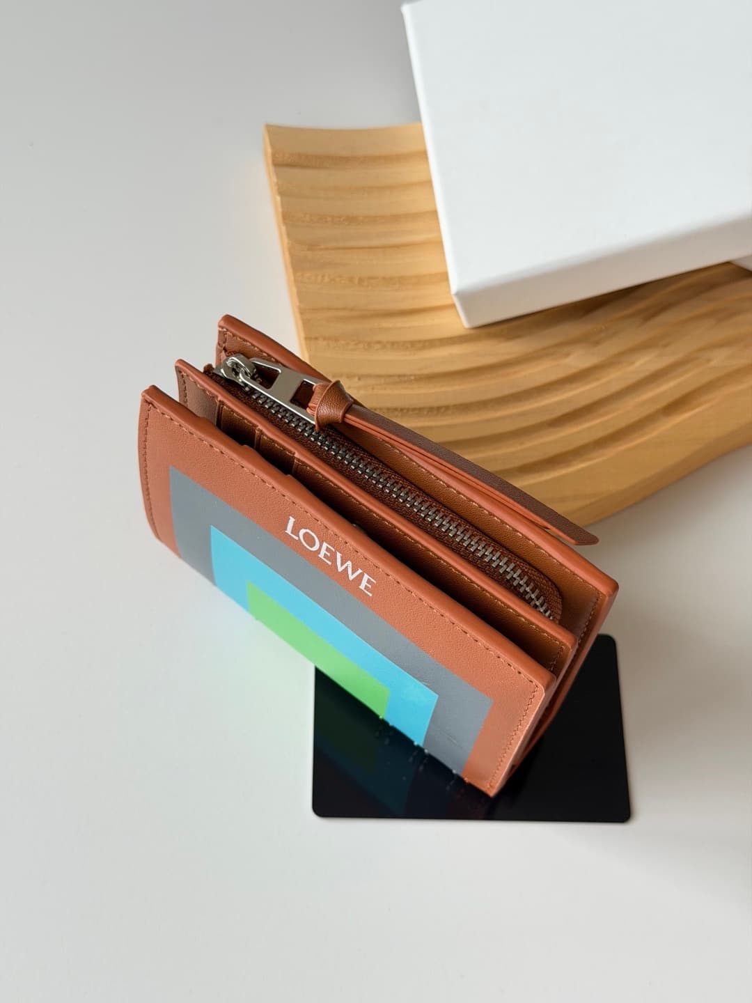 Loewe Wallet L1143