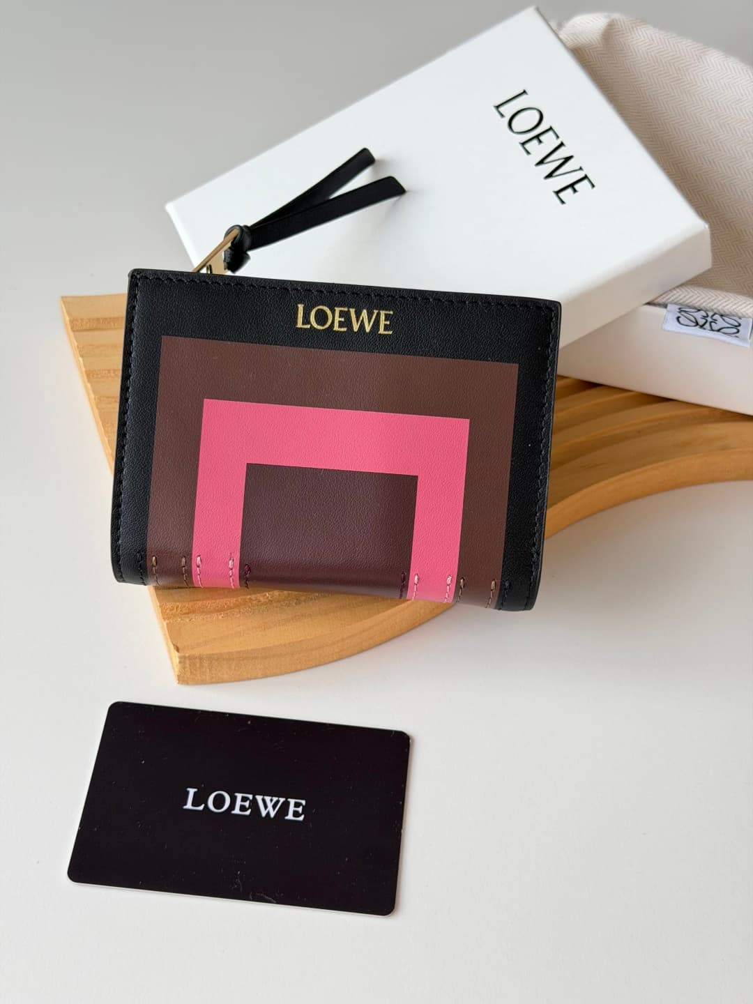 Loewe Wallet L1143