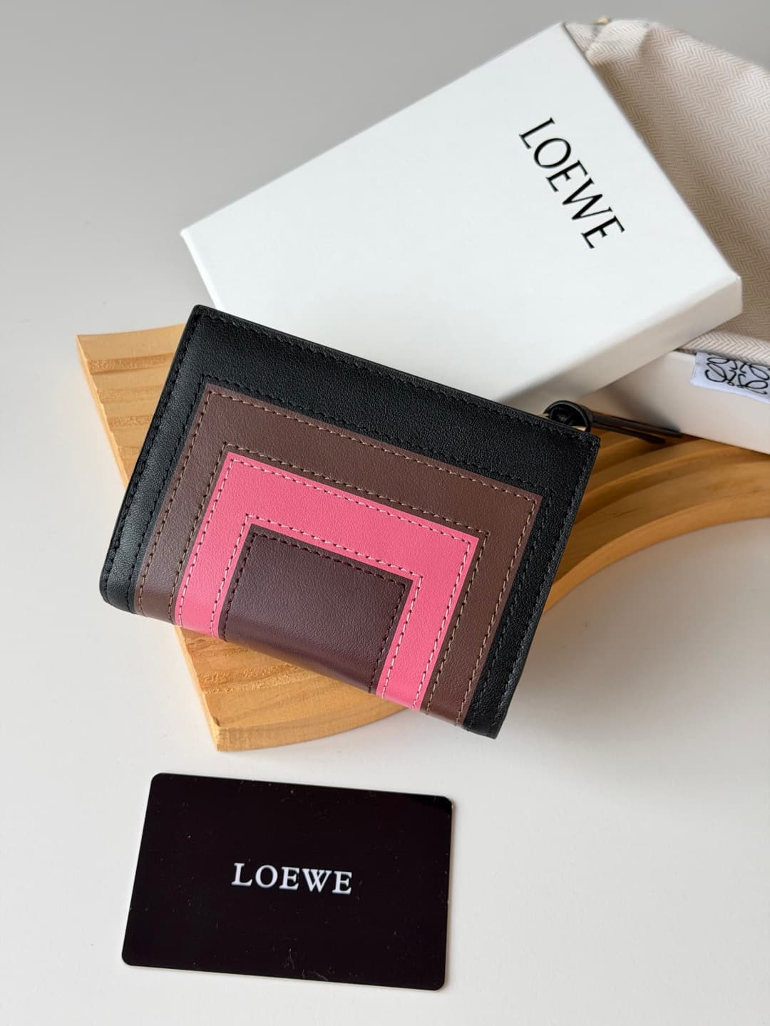 Loewe Wallet L1143
