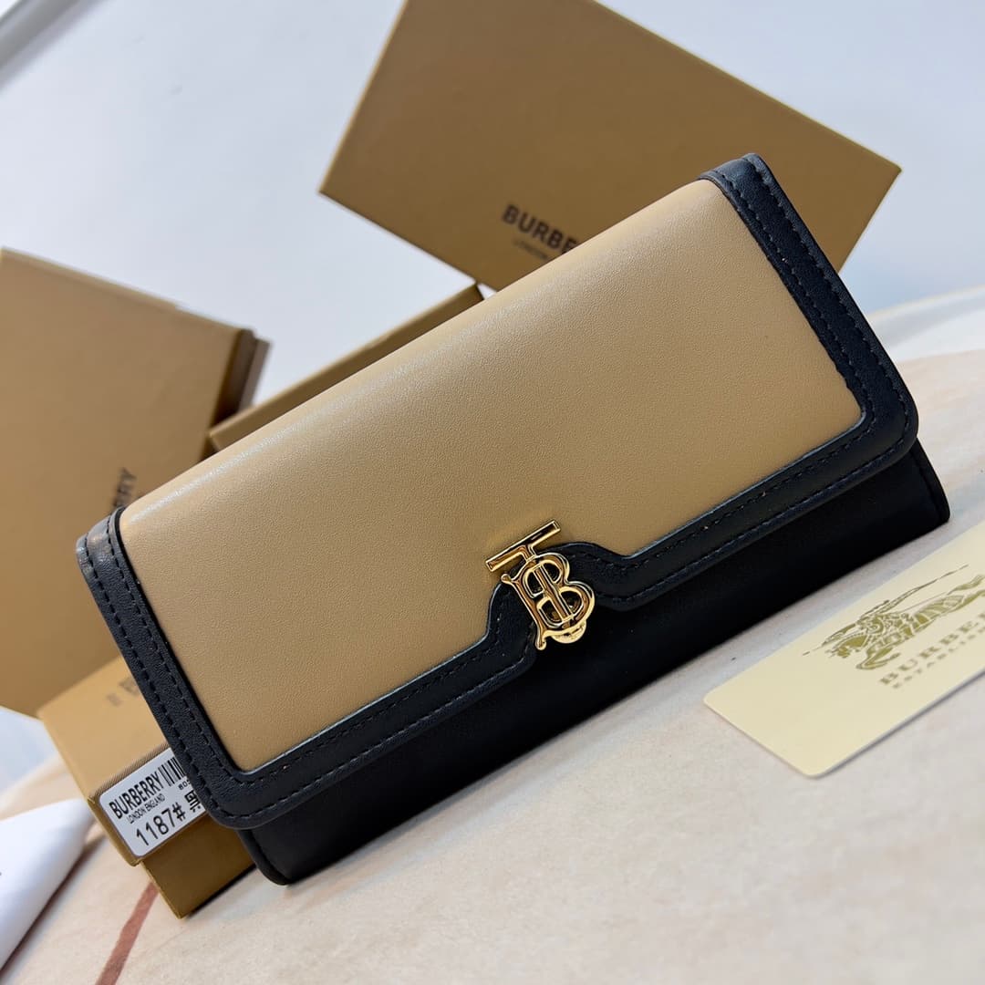Burberry Black Wallets