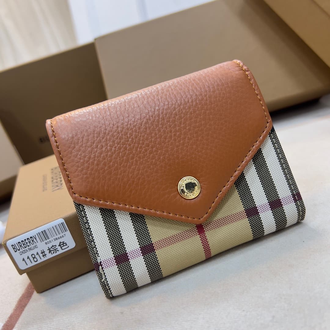 Burberry Black Wallets