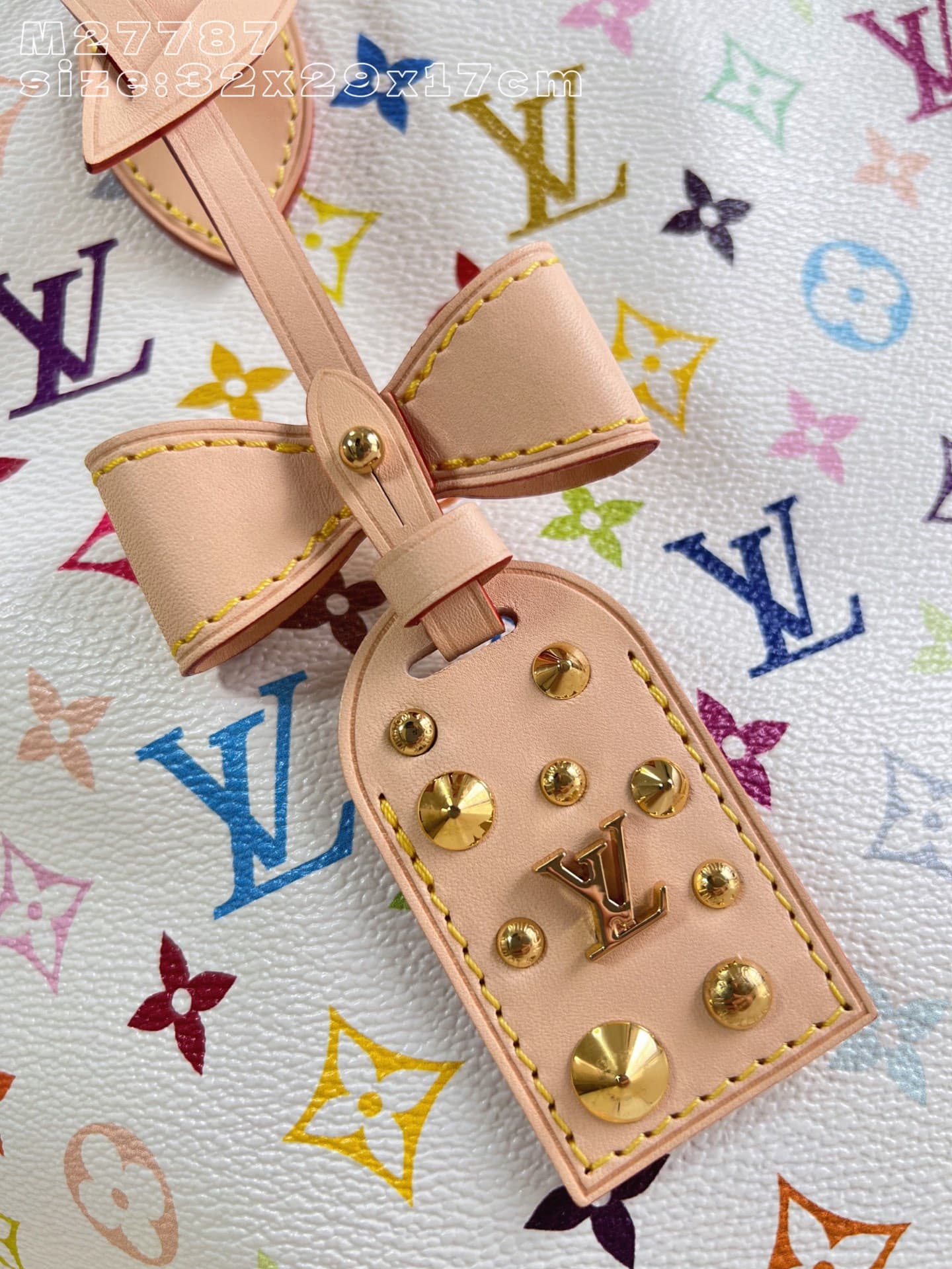 Louis Vuitton Pouch M27787