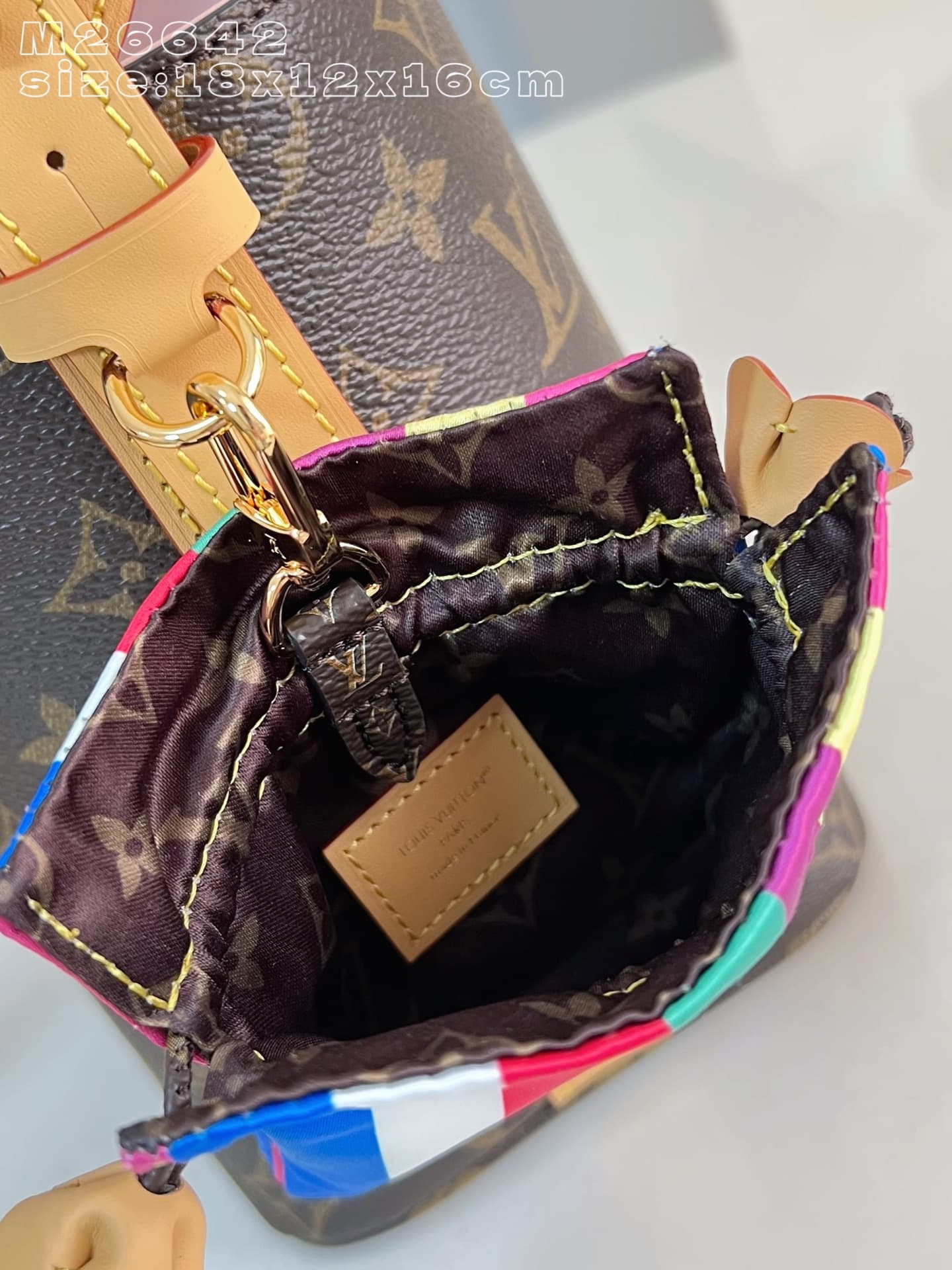 Louis Vuitton Crossbody Bag M26642