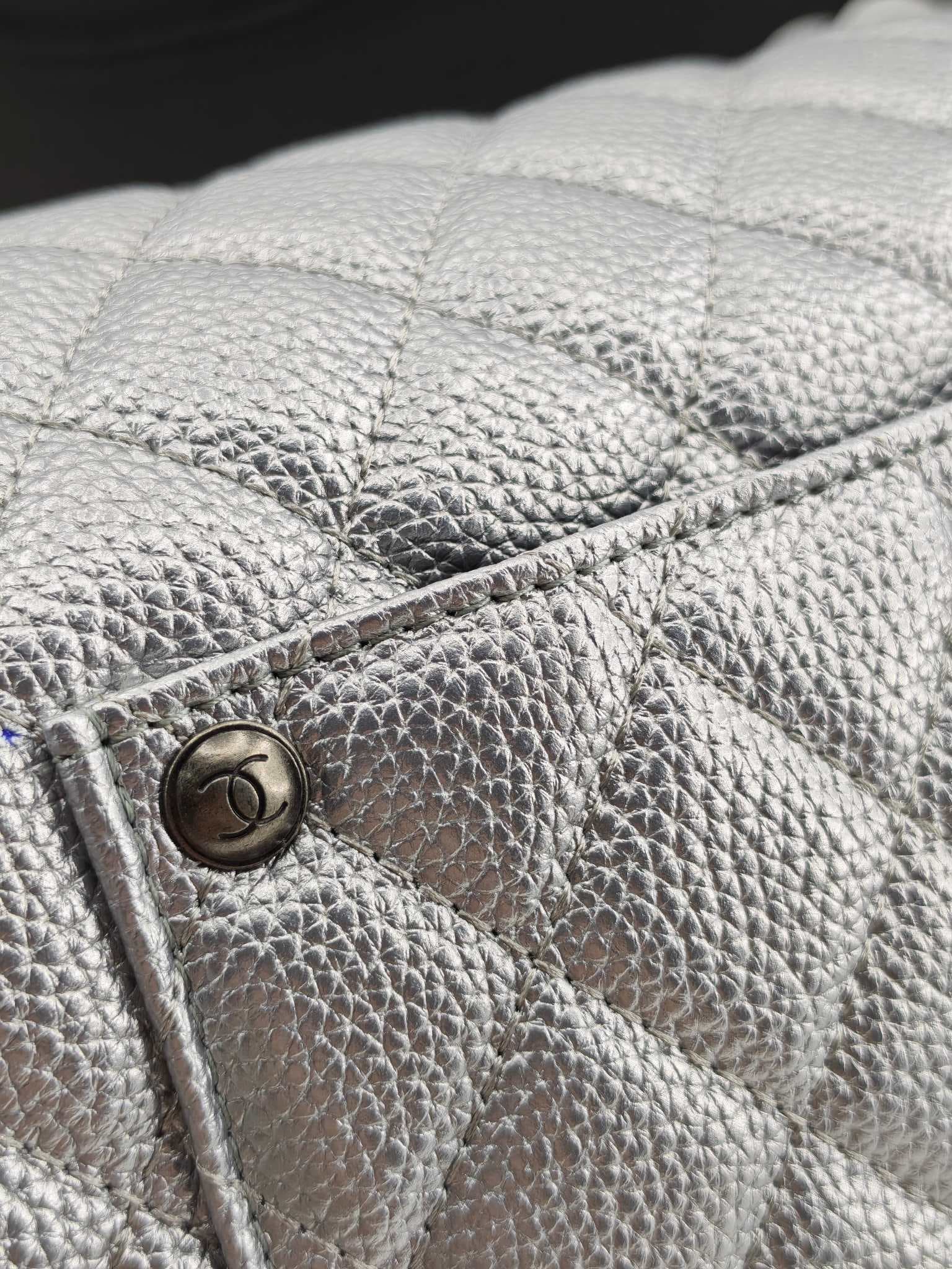 Chanel Large Bag 6008