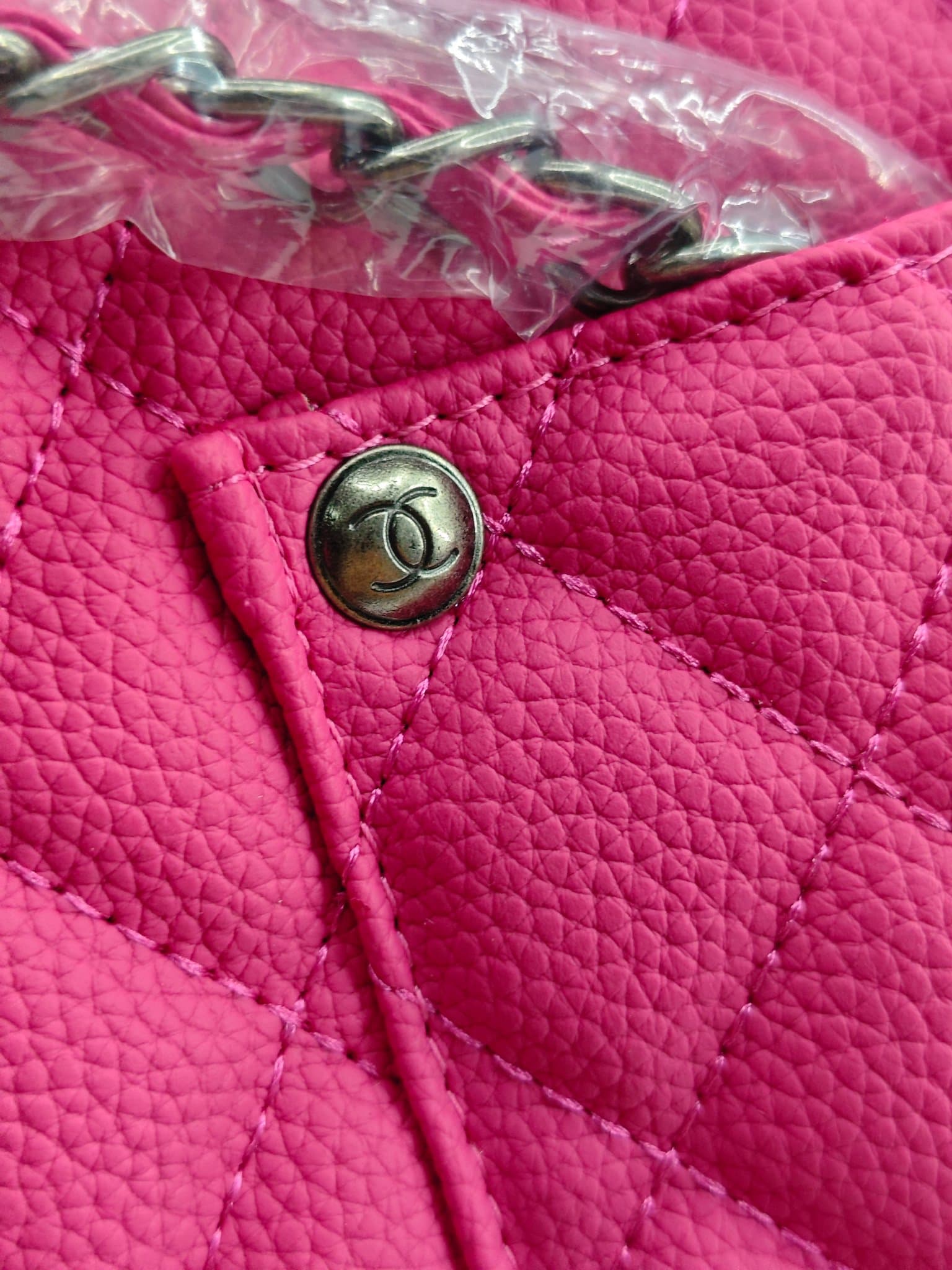 Chanel Large Bag 6008