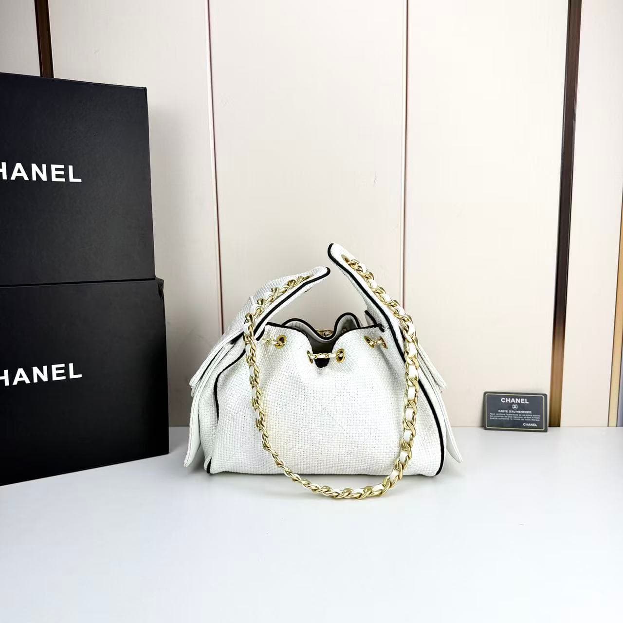 Chanel Small Crossbody Bag 99688