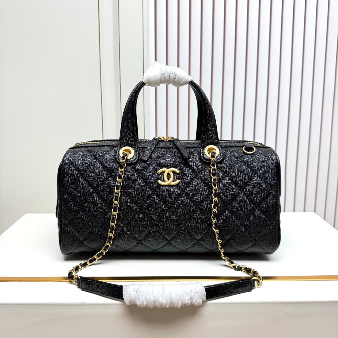 Chanel Large Shoulder Bag 6102