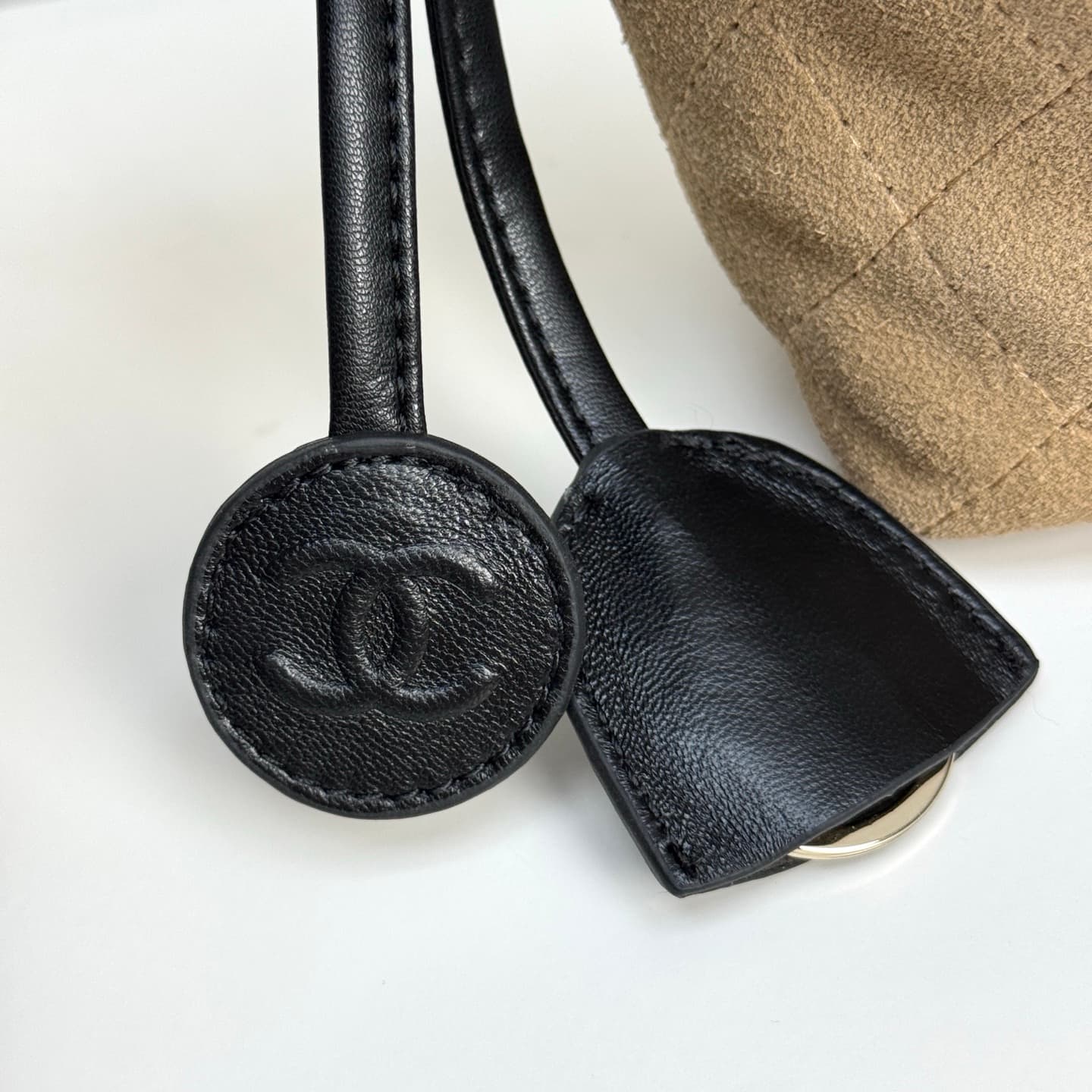 Chanel Gold Crossbody Bag 6332