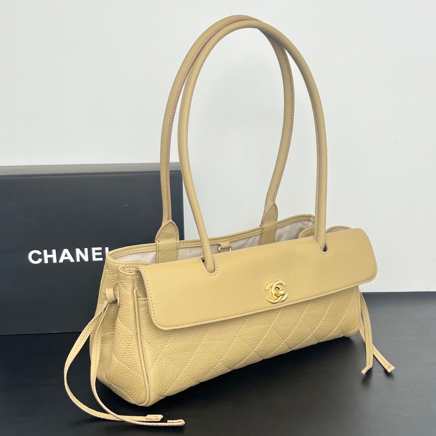 Chanel Bag 9010