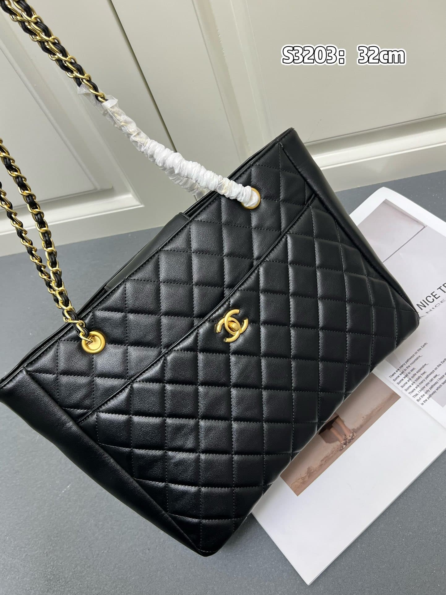 Chanel Gold Mini Product s3203