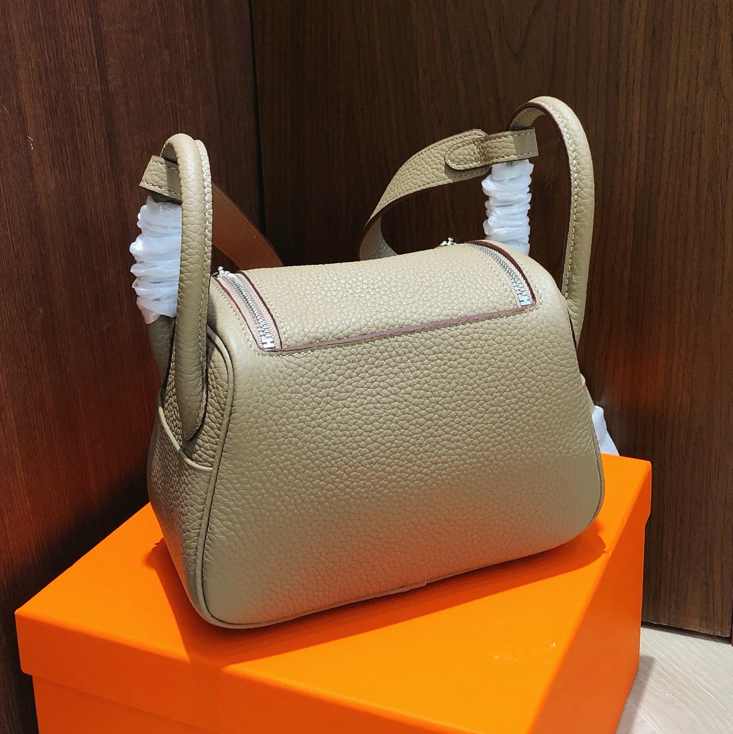 Hermes White Small Product