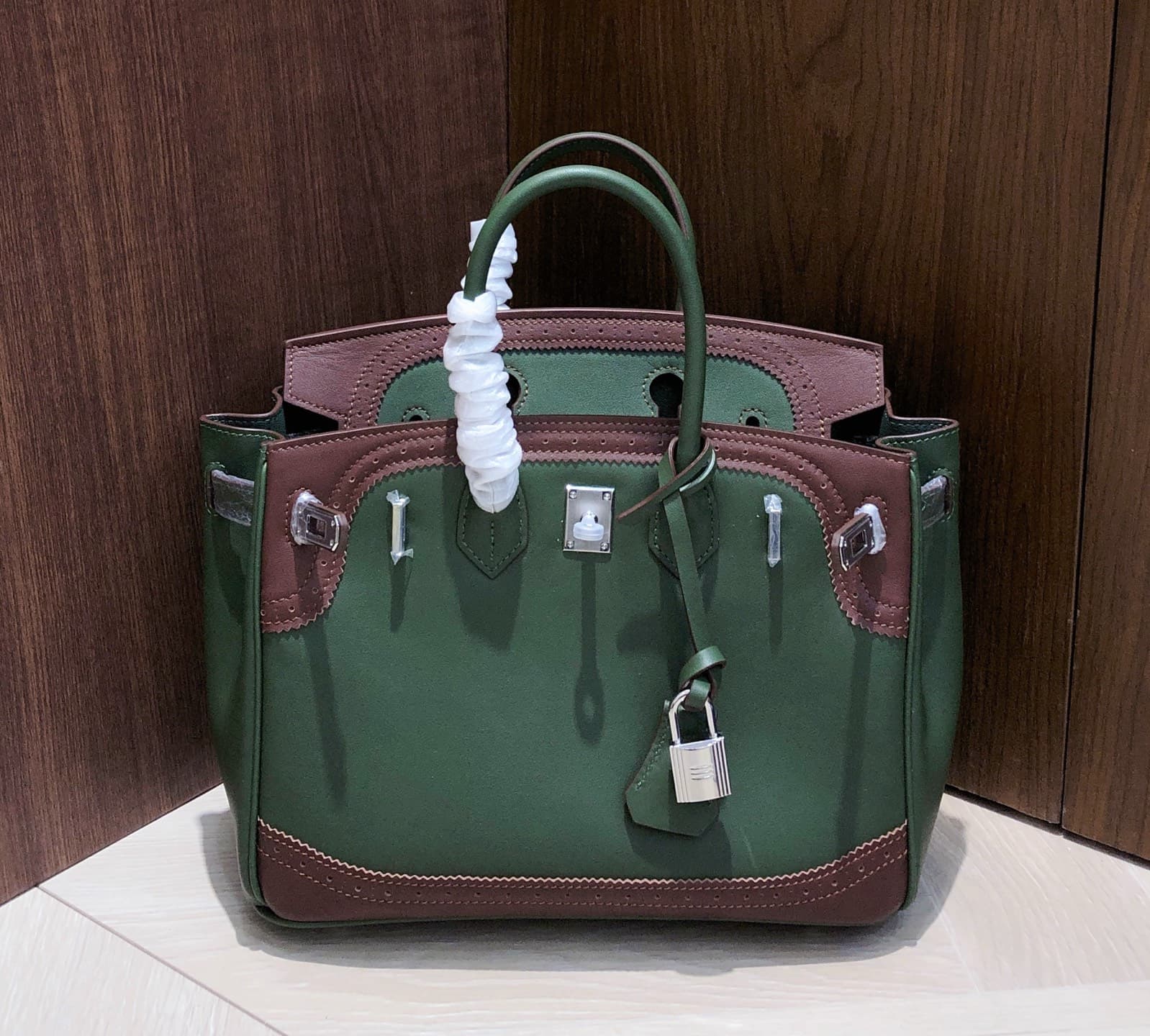 Hermes Green Product
