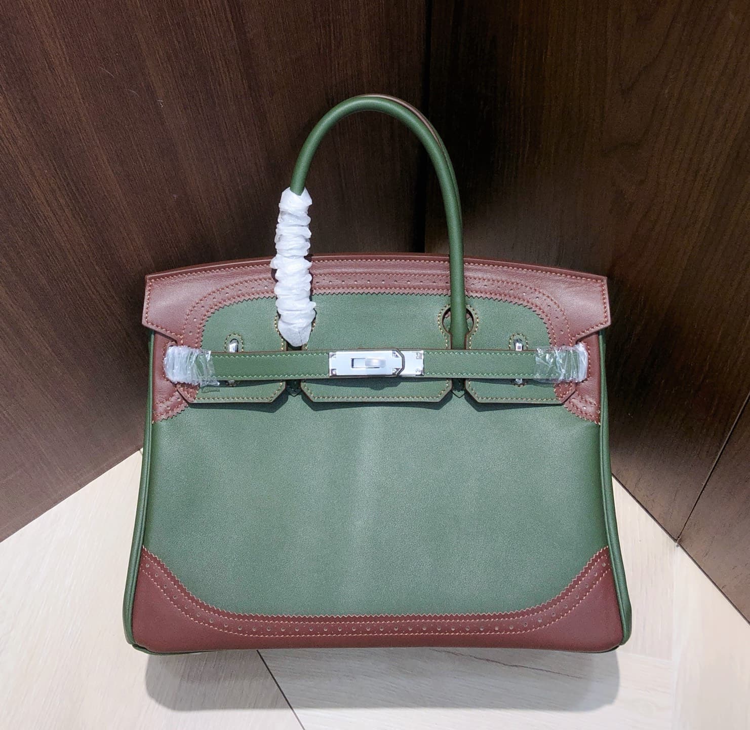 Hermes Green Product