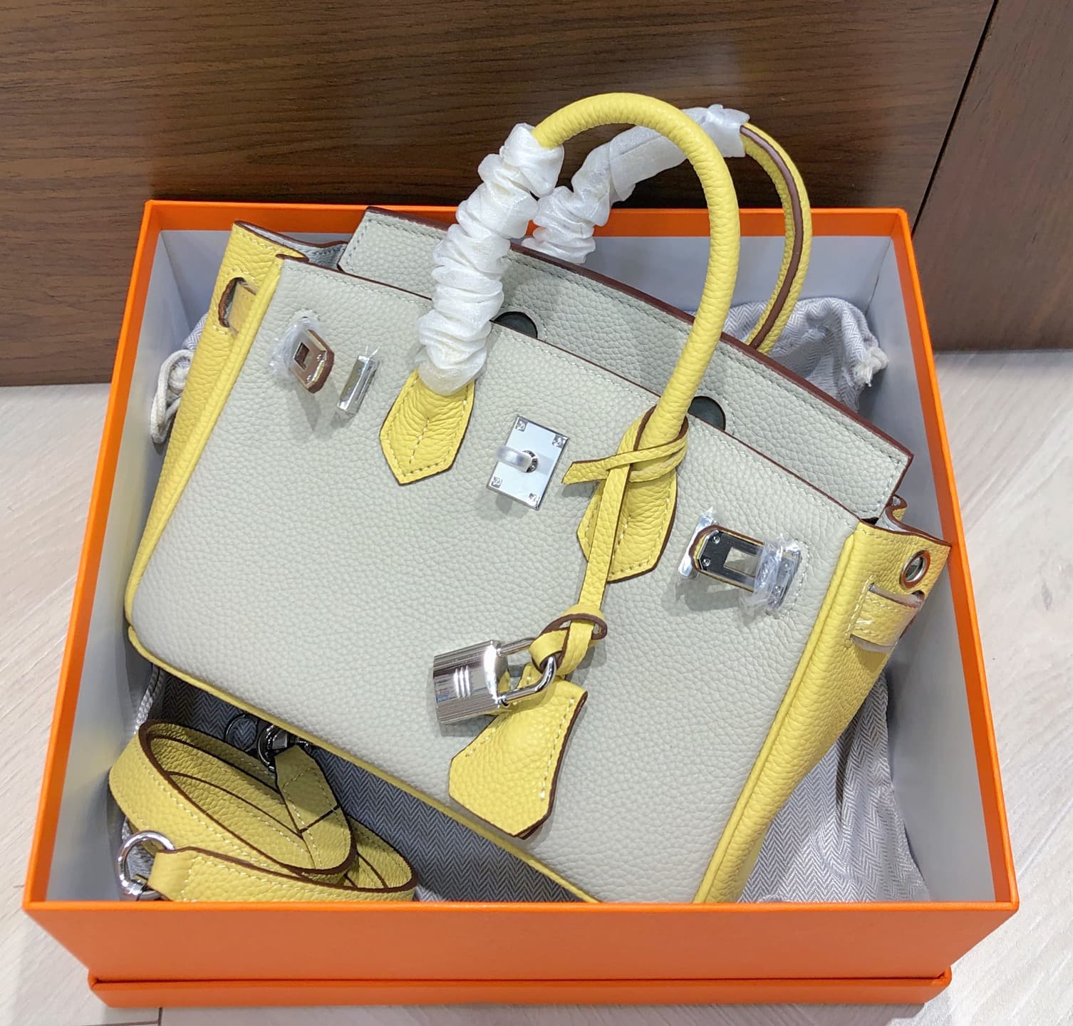 Hermes Grey Product
