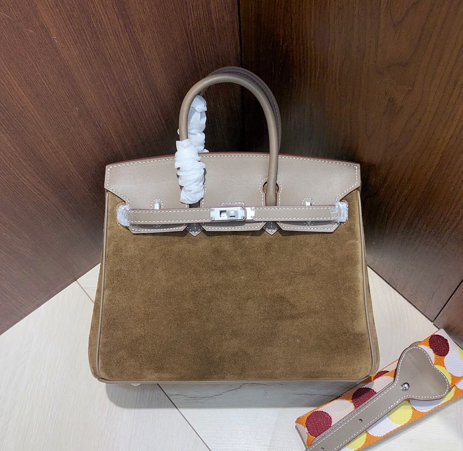 Hermes Grey Product