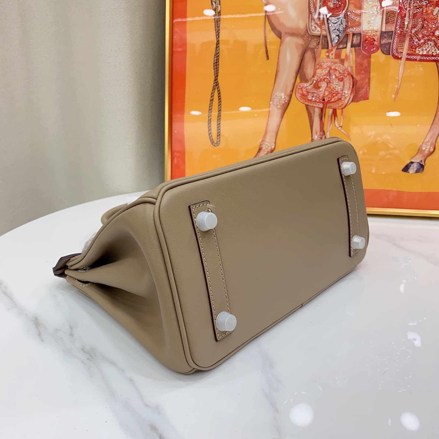 Hermes White Product