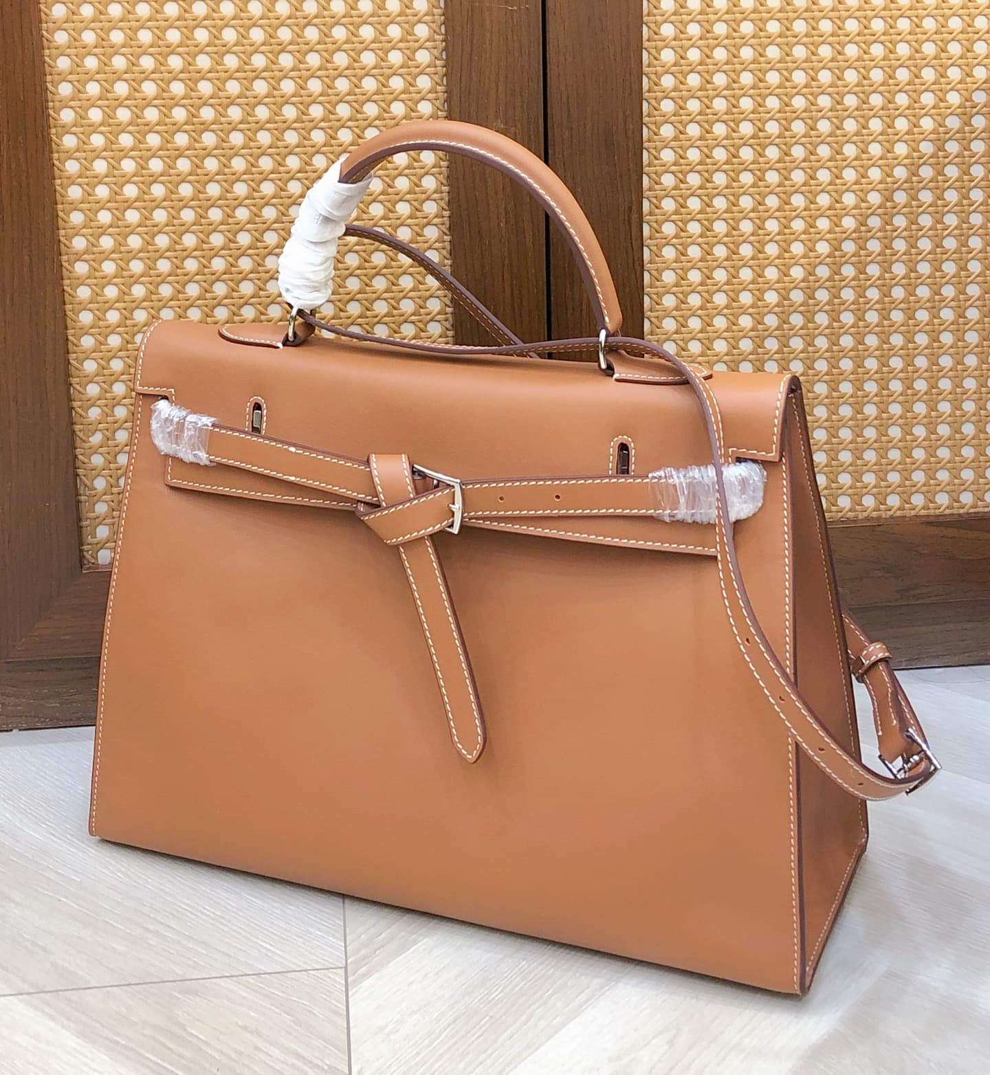 Hermes Brown Product