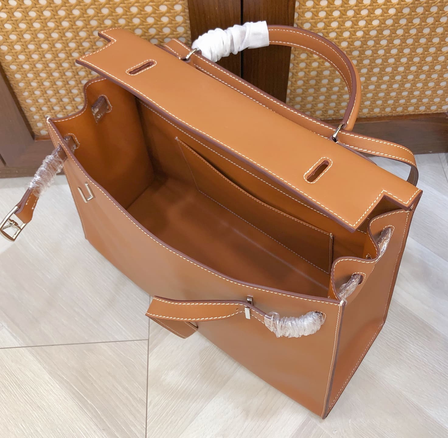 Hermes Brown Product